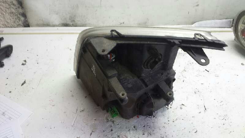 FORD Tourneo Connect 1 generation (2002-2013) Fram höger strålkastare 25599634