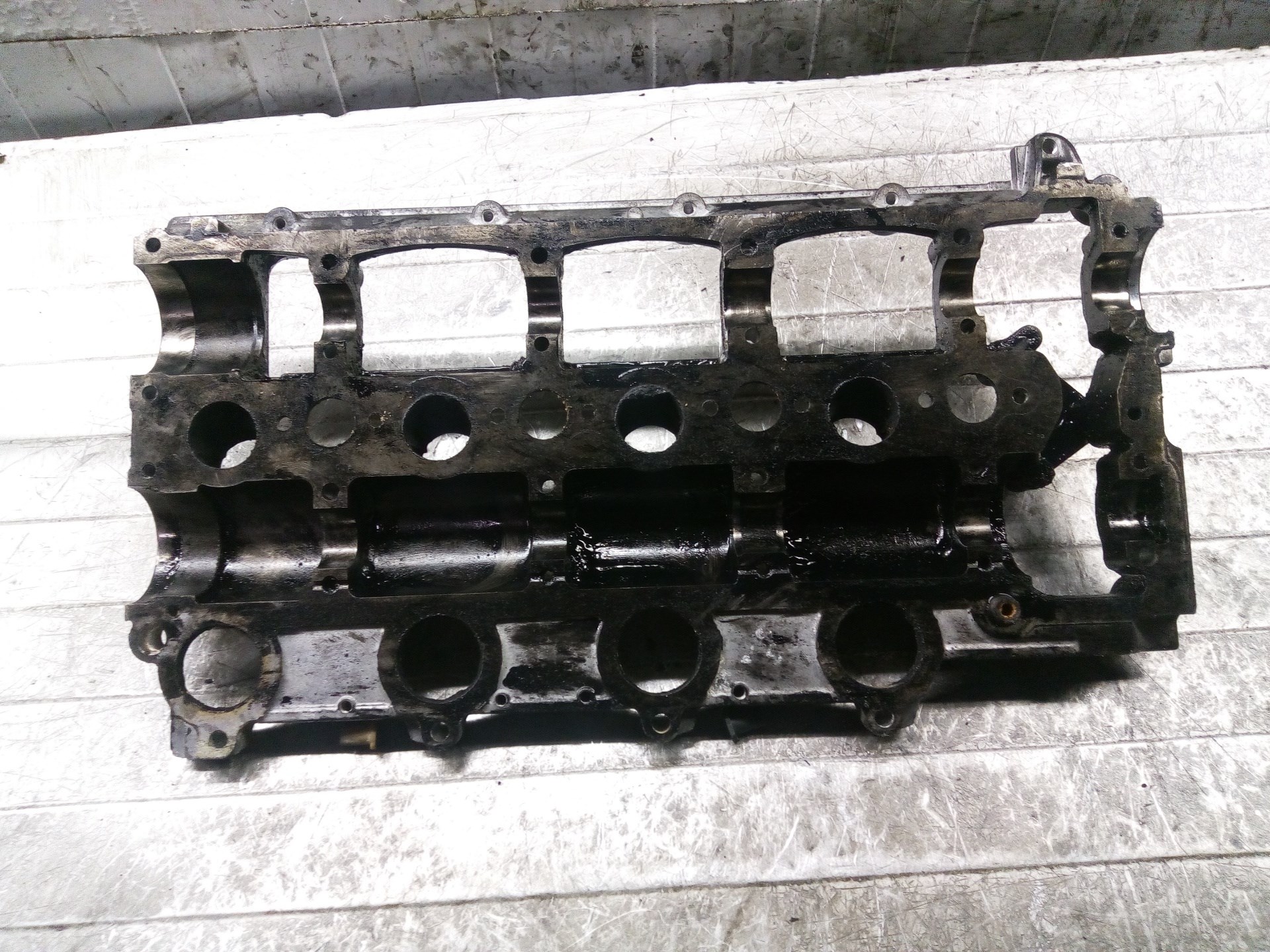 PEUGEOT Pajero 1 generation (1982-1991) Valve Cover 9656823180 25603087