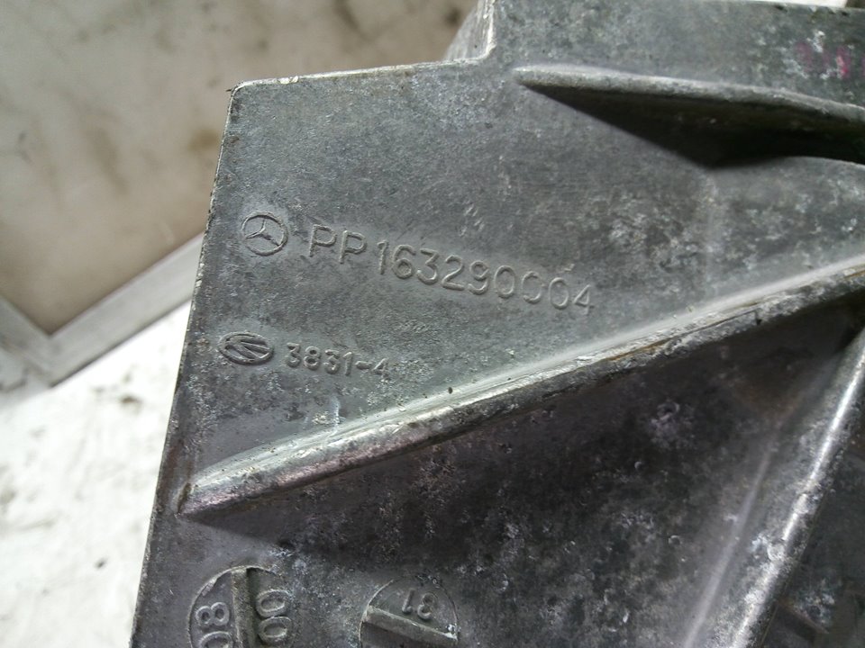 MERCEDES-BENZ M-Class W163 (1997-2005) Stabdžių pedalas PP163290004 23856437