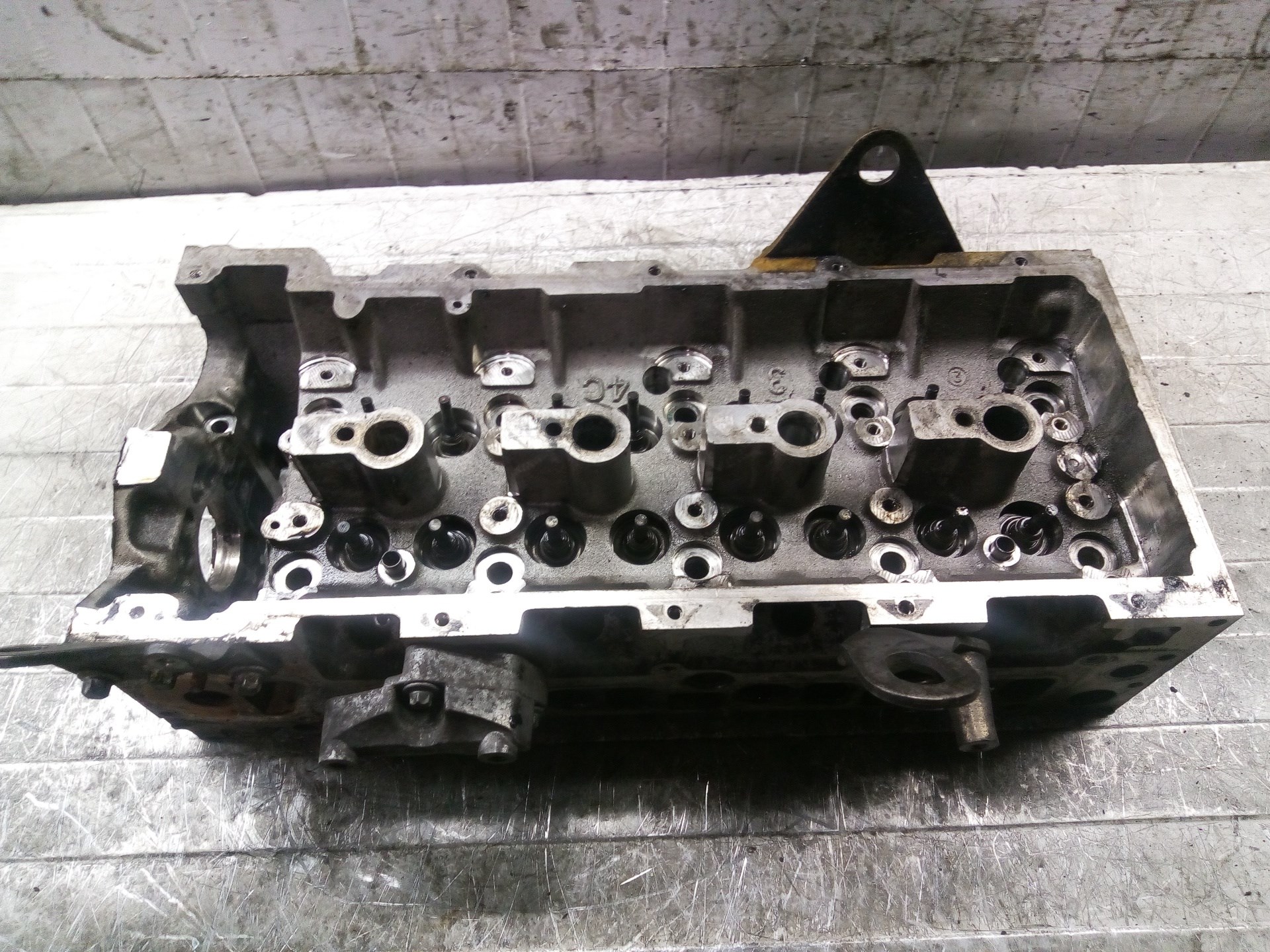 MERCEDES-BENZ Sprinter 2 generation (906) (2006-2018) Engine Cylinder Head A6460101420 25603700