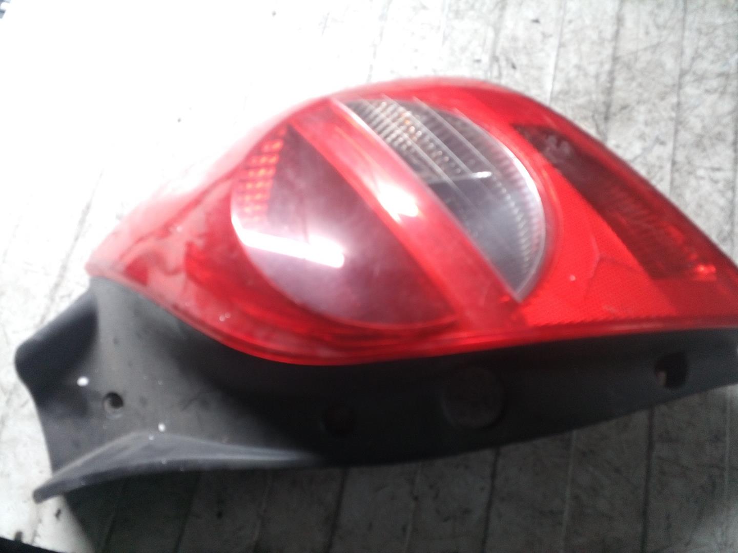 RENAULT Clio 3 generation (2005-2012) Rear Right Taillight Lamp 89035080 18556830