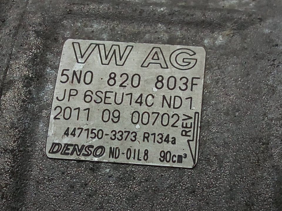 VOLKSWAGEN Tiguan 1 generation (2007-2017) Air Condition Pump 5N0820803F, 6SEU14C4471503373 18614529