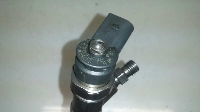 RENAULT 1 generation (1996-2010) Fuel Injector 0445110080 25600470