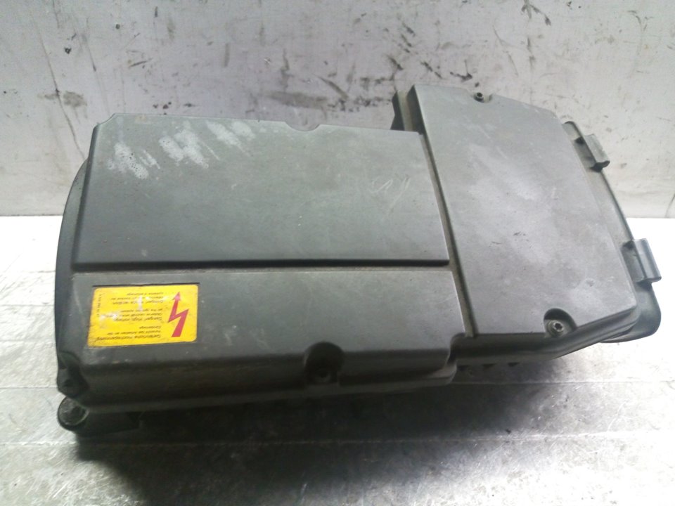 MERCEDES-BENZ C-Class W203/S203/CL203 (2000-2008) Other Engine Compartment Parts A2710900901 24013450