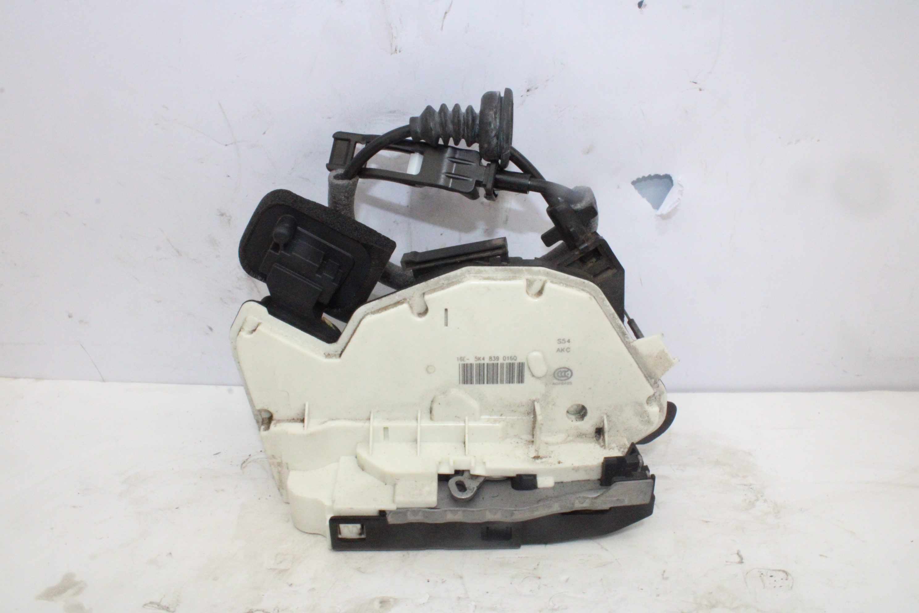 SEAT Leon 3 generation (2012-2020) Rear Right Door Lock 5K4839016Q 26030587