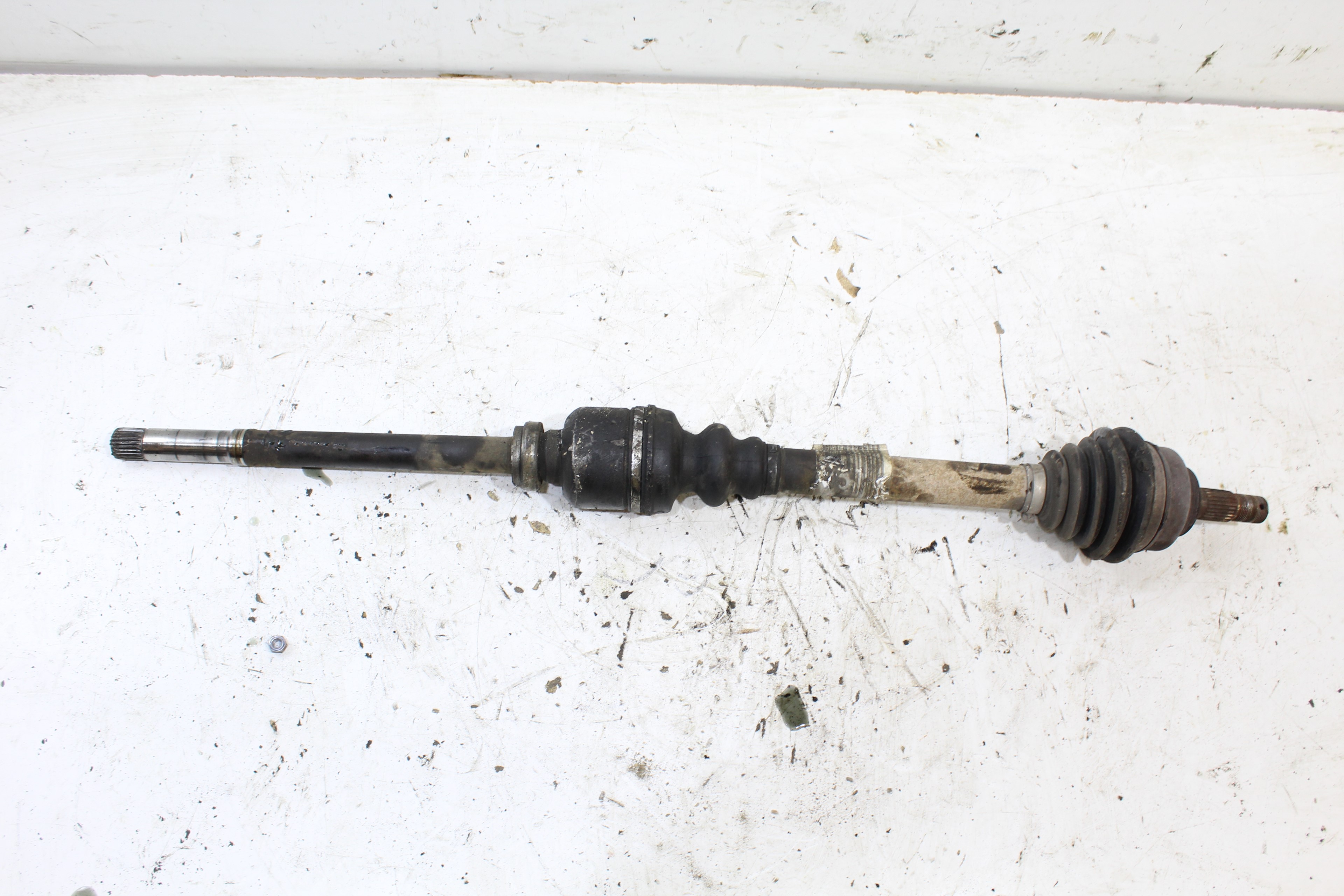 MITSUBISHI 307 1 generation (2001-2008) Front Right Driveshaft NOTIENEREF 23889314