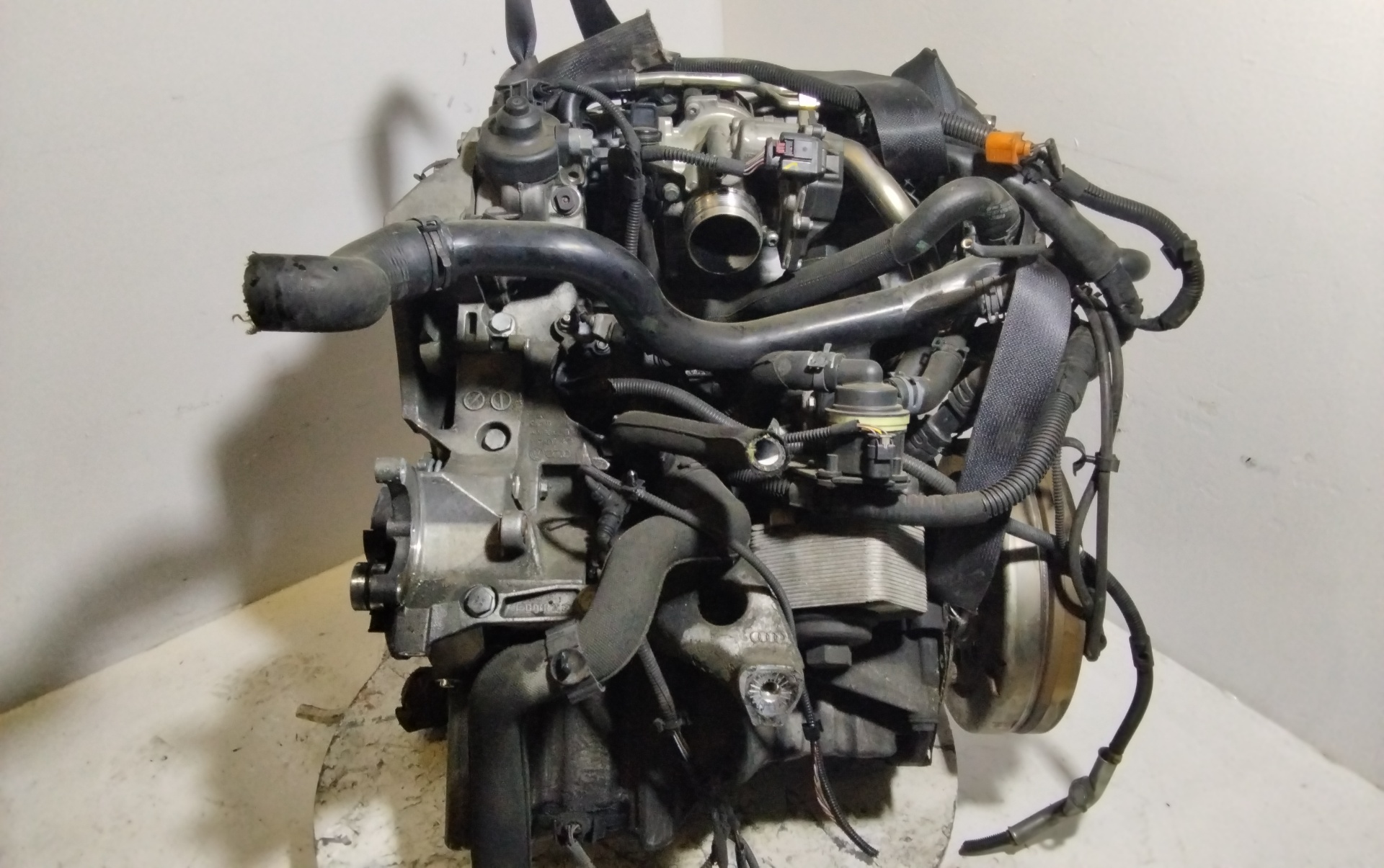 AUDI A4 B8/8K (2011-2016) Engine CAG 24978912