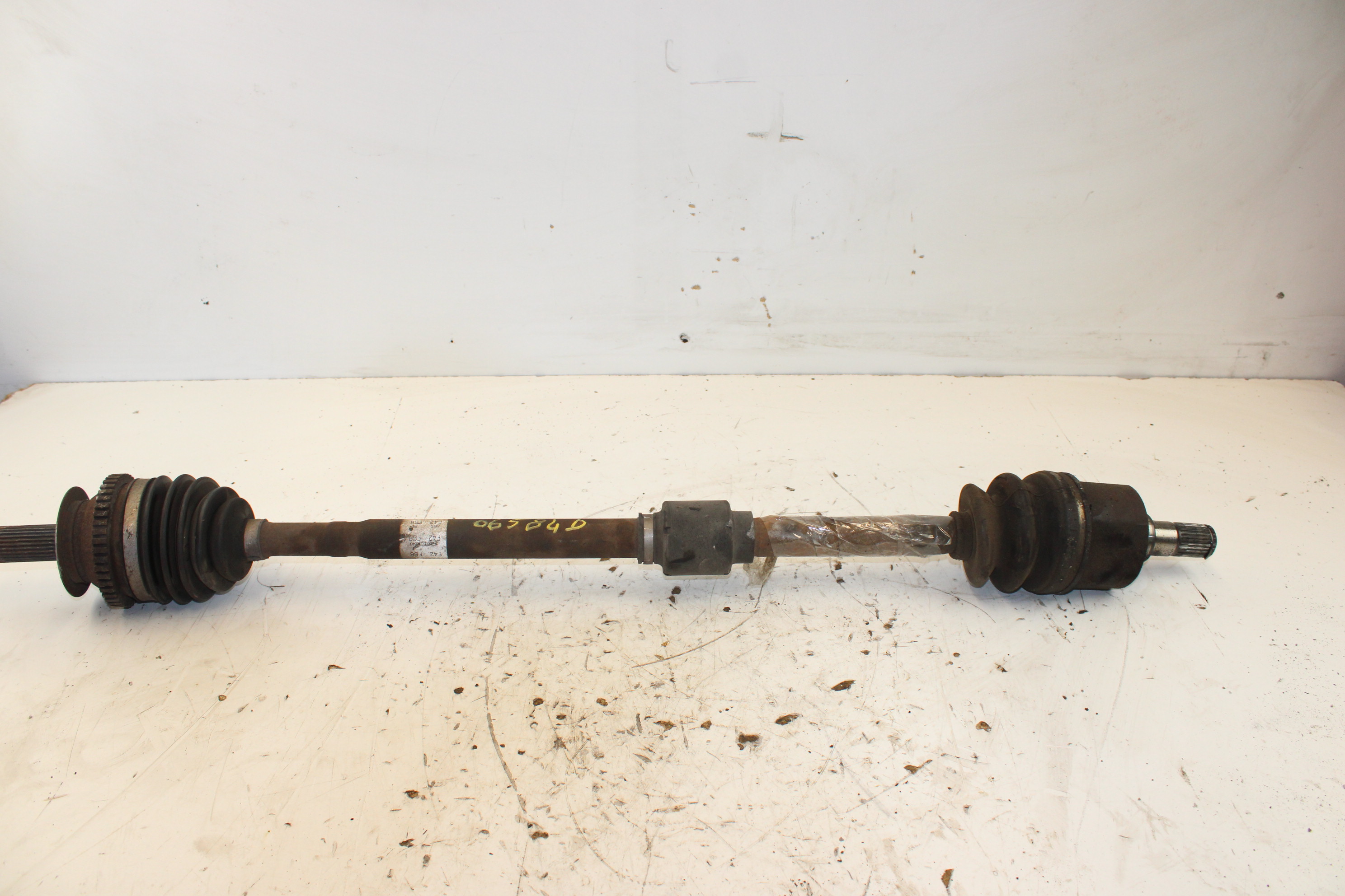 MAZDA 626 GE (1991-1997) Front Right Driveshaft NOTIENEREFERENCIA 25357829