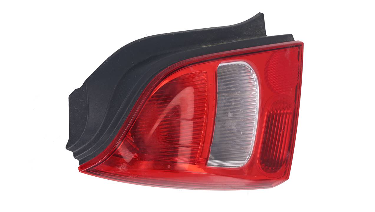 Pisca tras esquerdo 8200387888 de Renault Twingo iii (bcm_, bca_) 2007-2016 - pieza usada