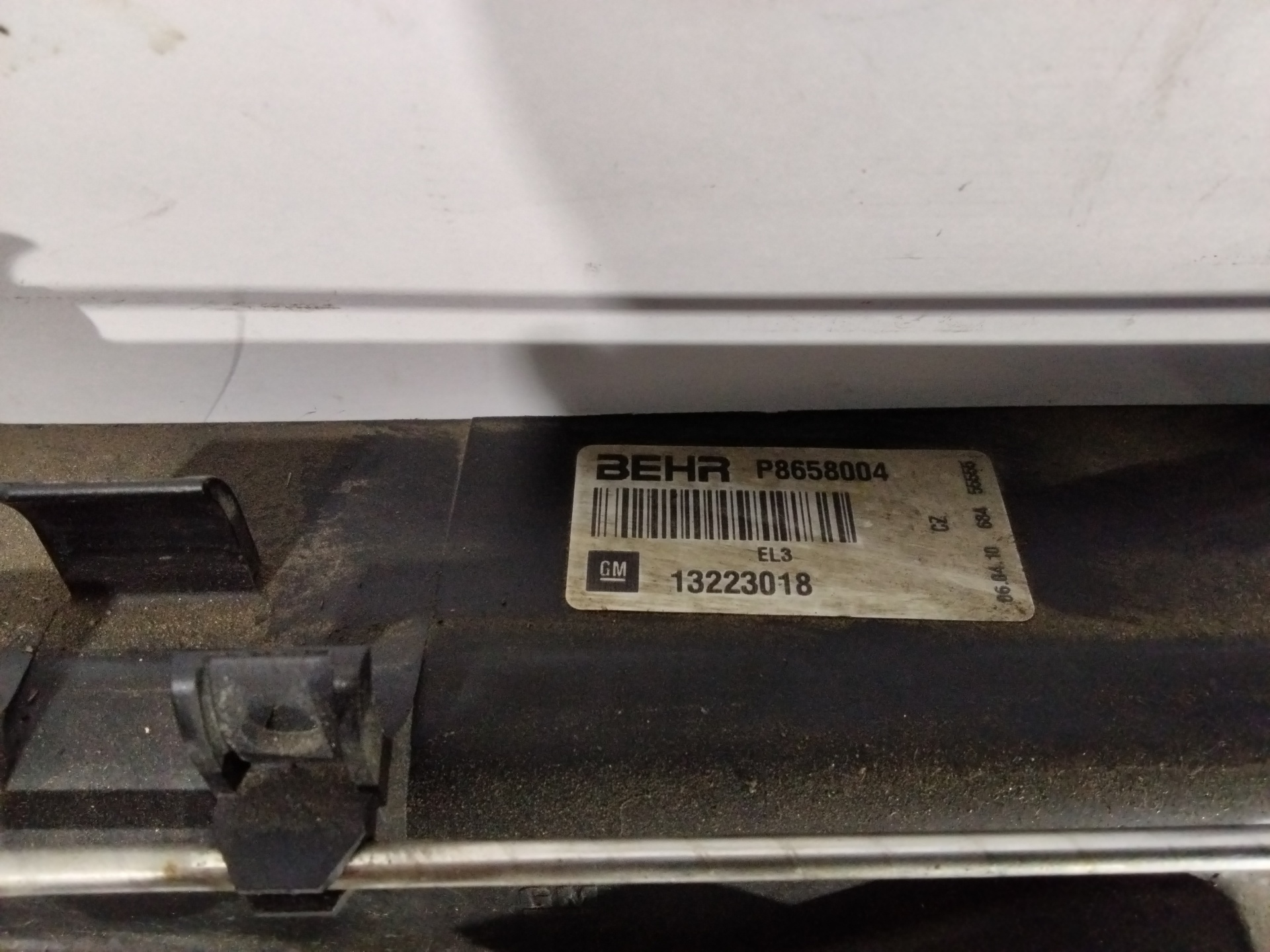 Electroventilador A20DTH 13223018 de Opel Insignia 2008-2011 - pieza usada
