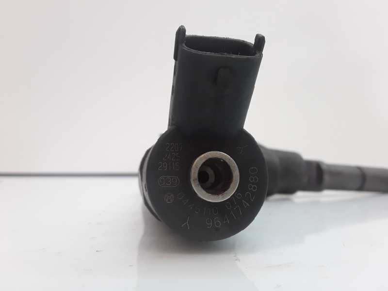 PEUGEOT 306 1 generation (1993-2002) Fuel Injector 0445110076 19069636