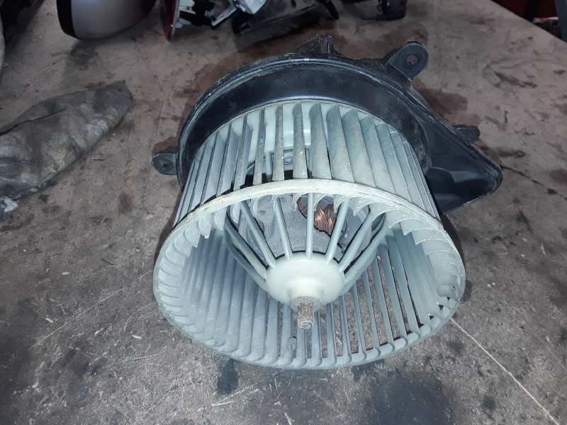 CITROËN Xsara 1 generation (1997-2004) Heater Blower Fan 210681233F 23647901