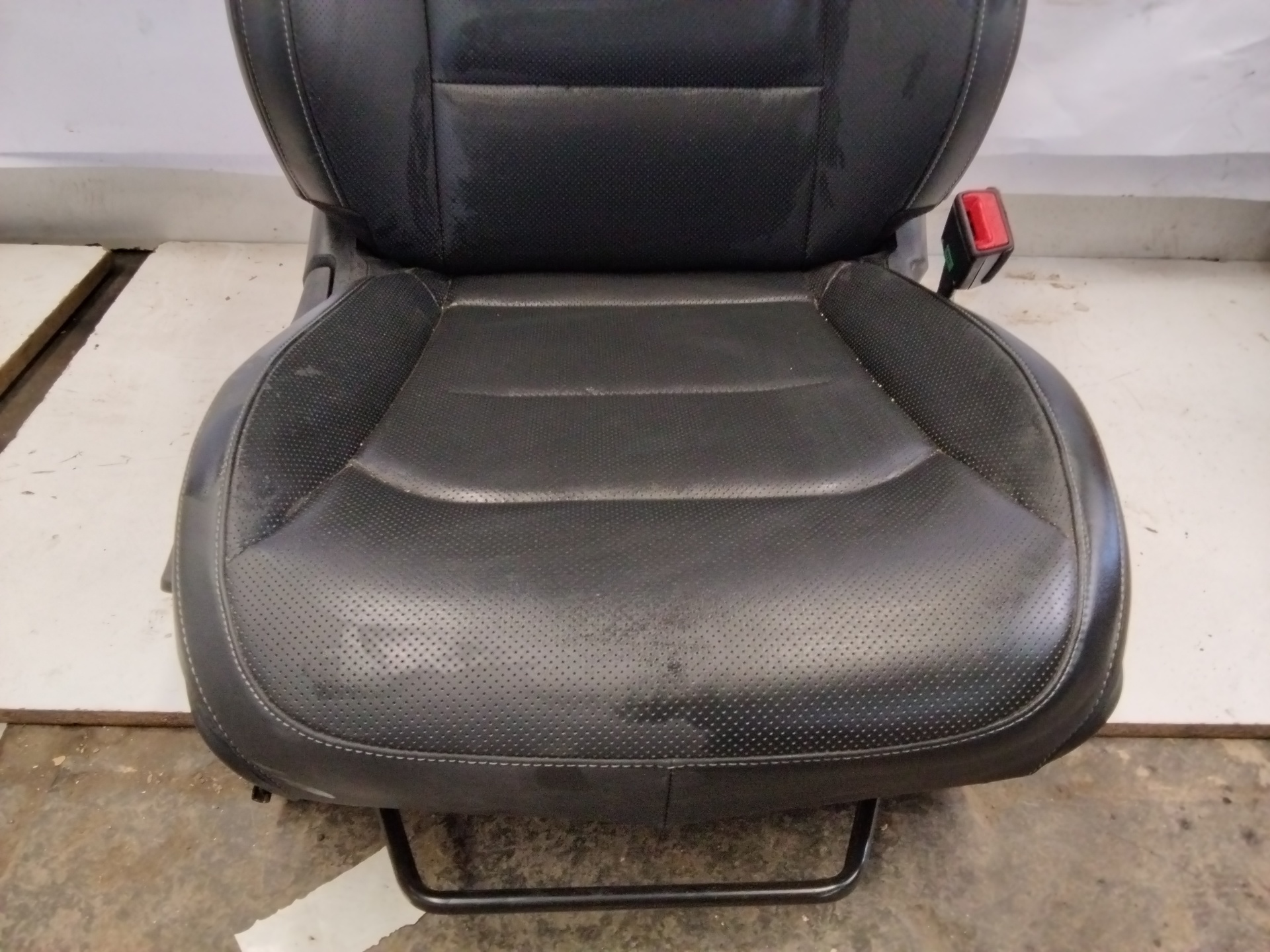 Sedile anteriore destro NO TIENE REFERENCIA Kreidler Ev6 2021-2025