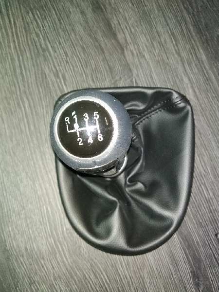 SEAT Leon 2 generation (2005-2012) Gear Shifting Knob RESTILING 18930827