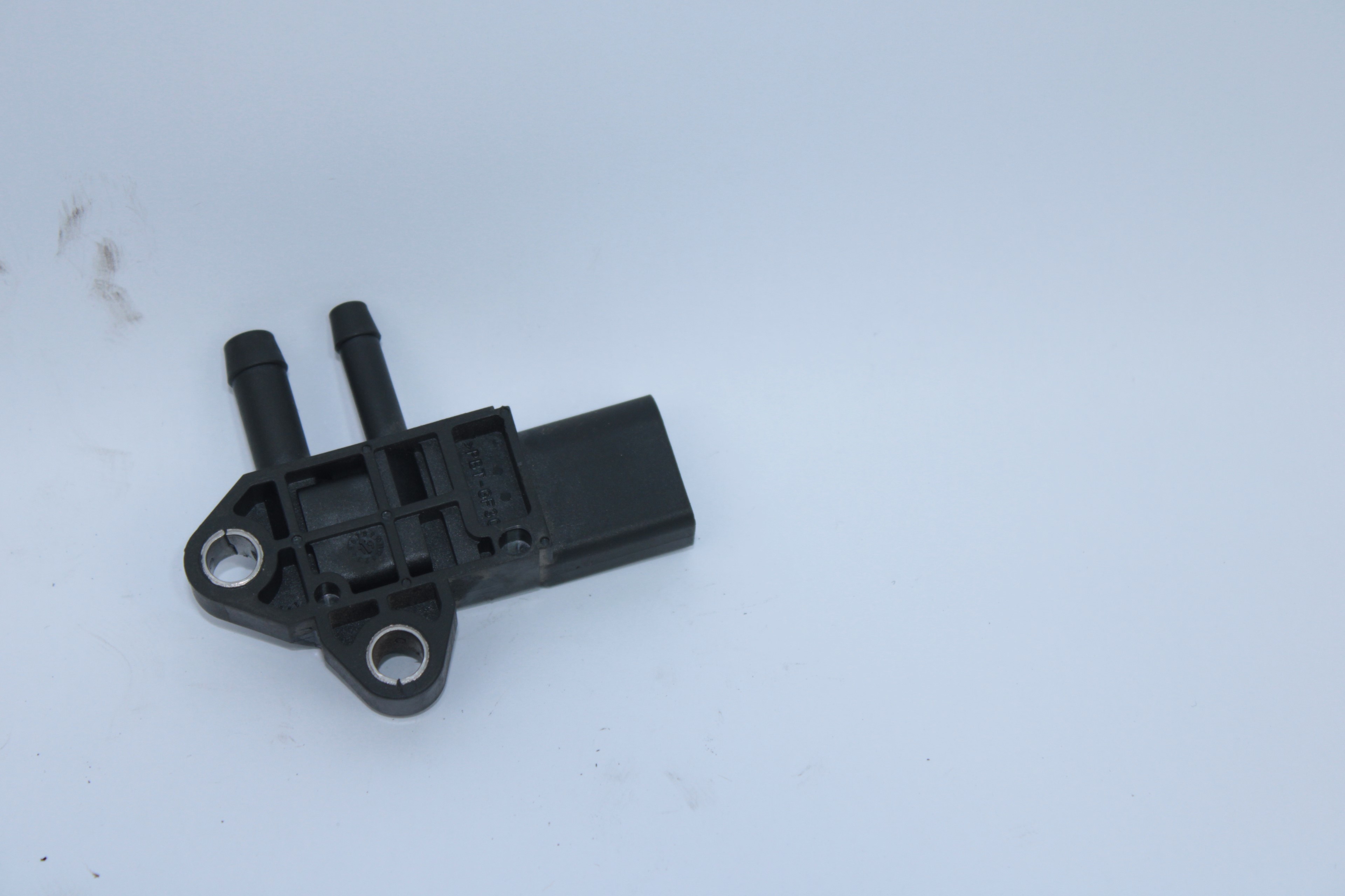 SEAT Leon 2 generation (2005-2012) Air conditioner expansion valve 0281002710 19320422