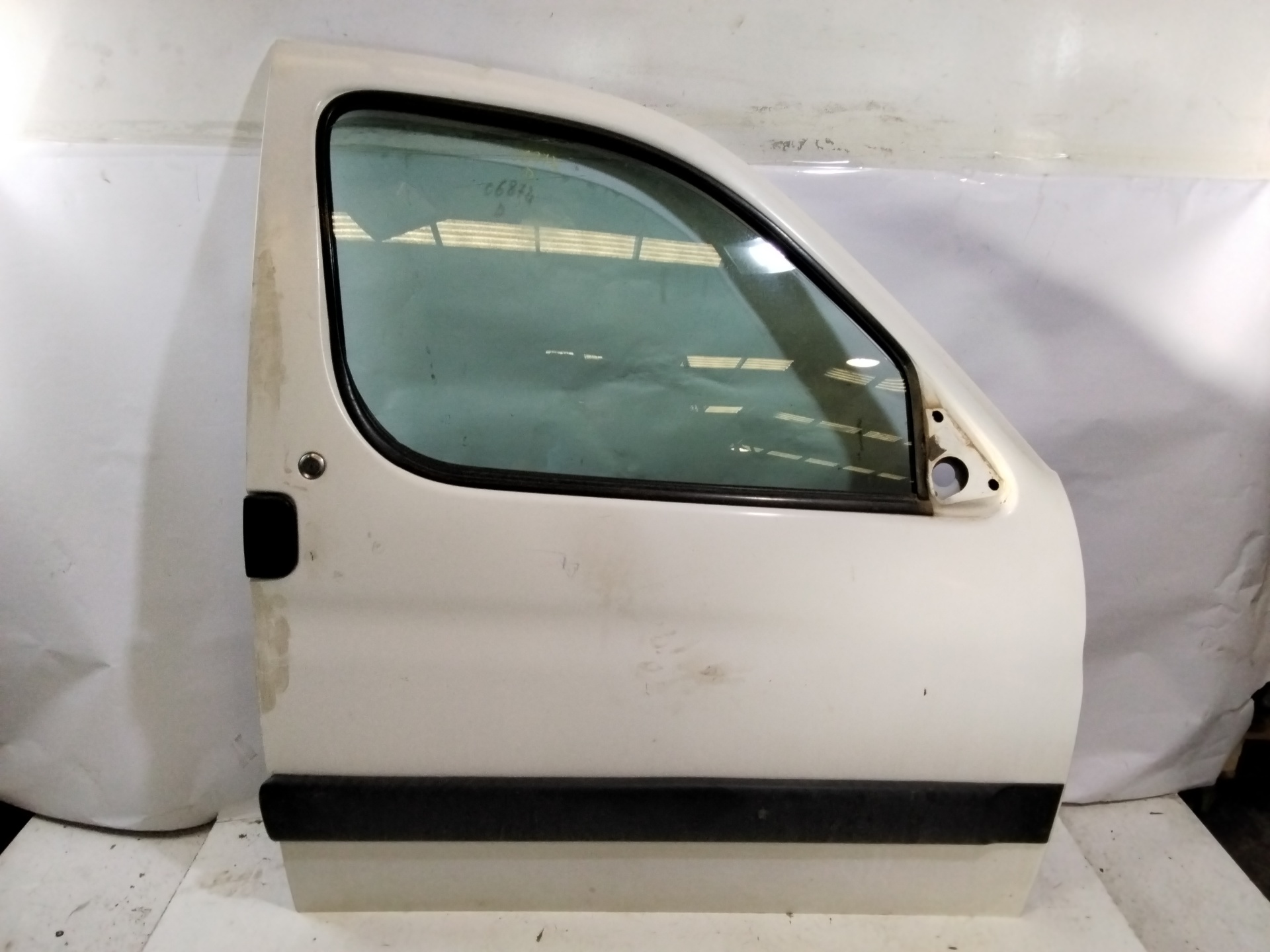 DODGE Partner 1 generation (1996-2012) Front Right Door 25612380