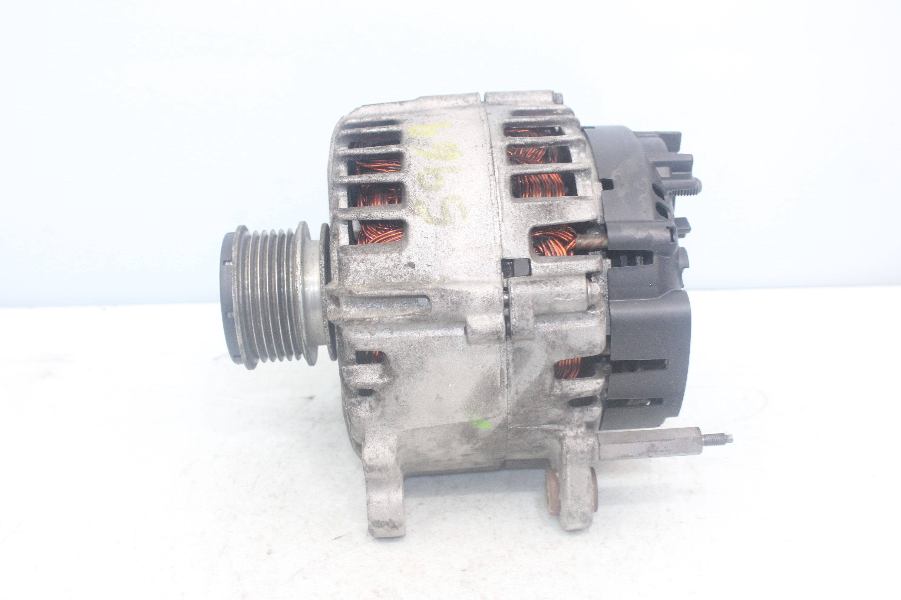 VOLKSWAGEN Golf 6 generation (2008-2015) Alternator 03L903023A 25181150