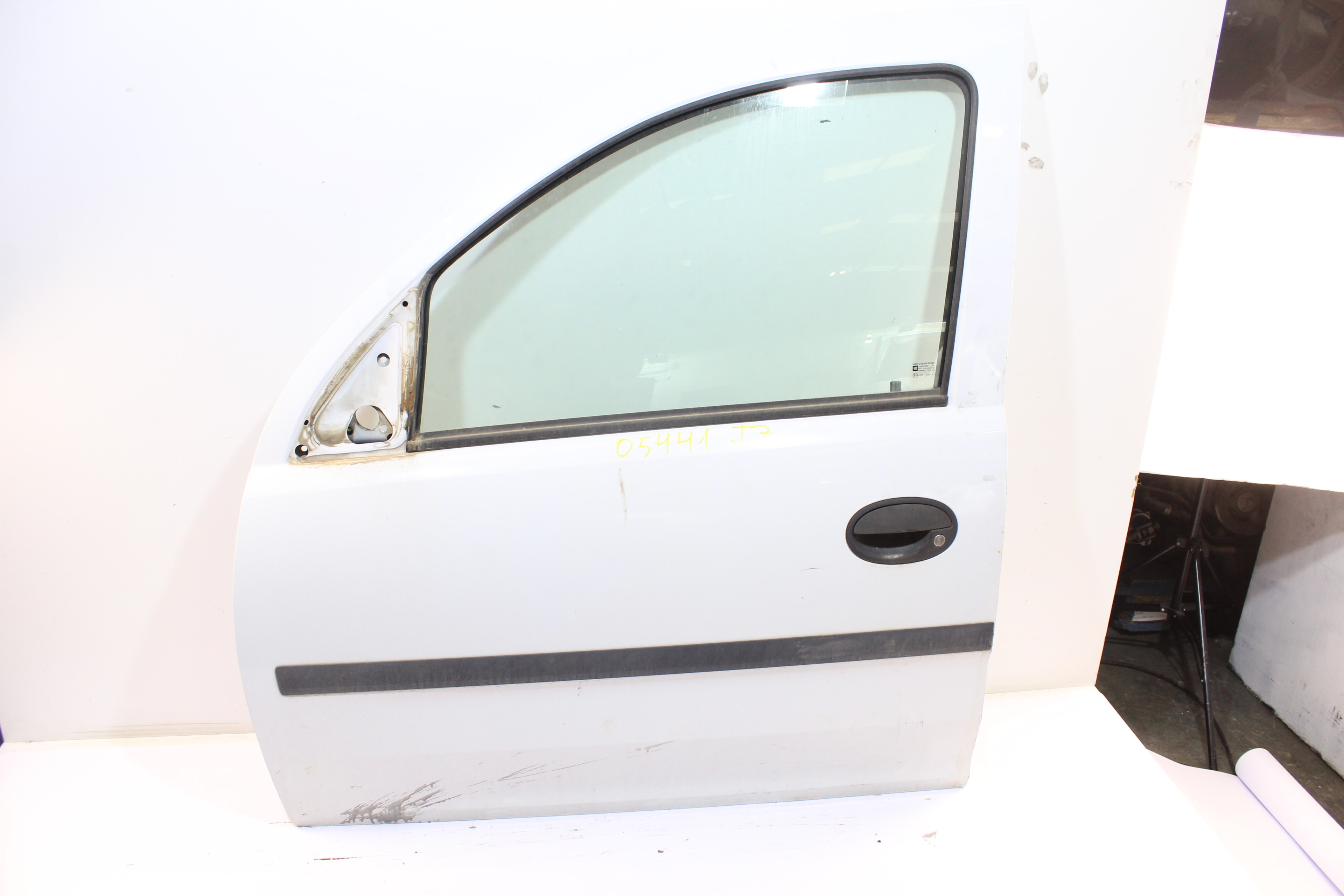 OPEL Combo C (2001-2011) Vasen etuovi 21832420