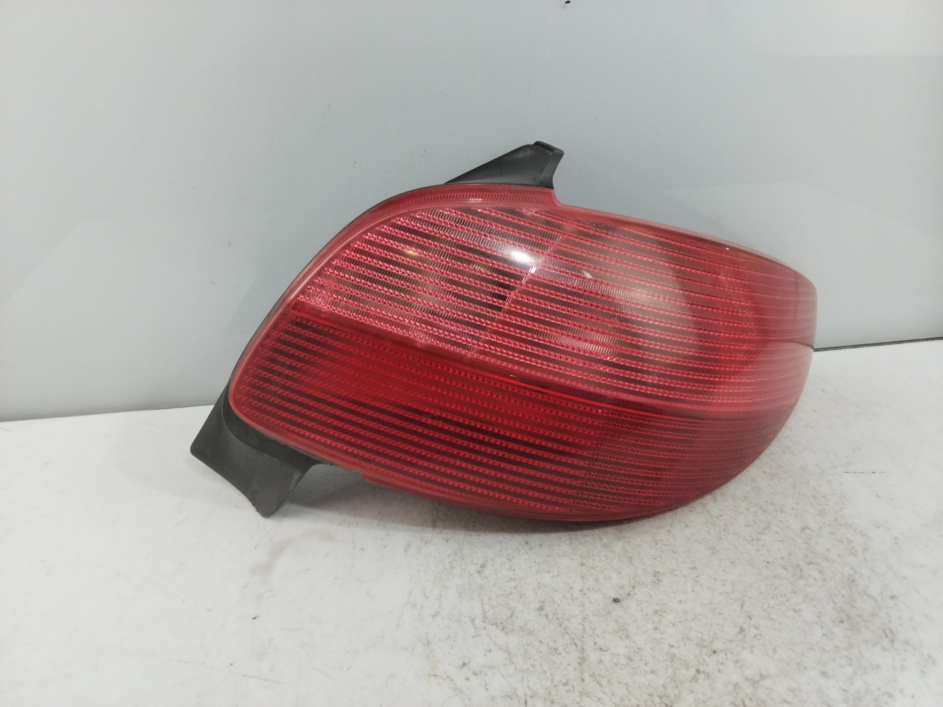 RENAULT 206 1 generation (1998-2009) Rear Right Taillight Lamp 2531D 25612456