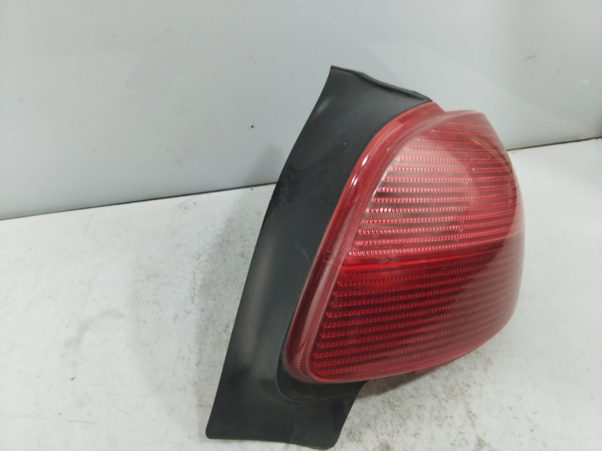 RENAULT 206 1 generation (1998-2009) Rear Right Taillight Lamp 2531D 25612456