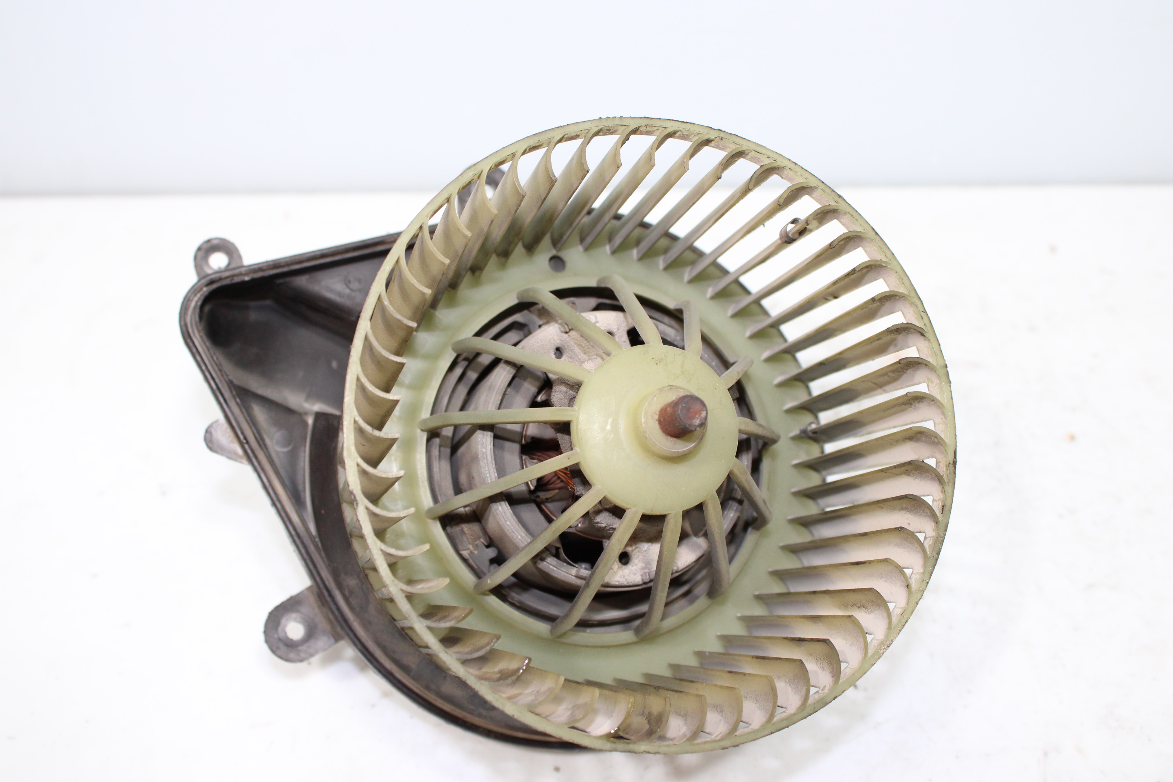 CITROËN Xsara 1 generation (1997-2004) Heater Blower Fan 210681233F 23889415