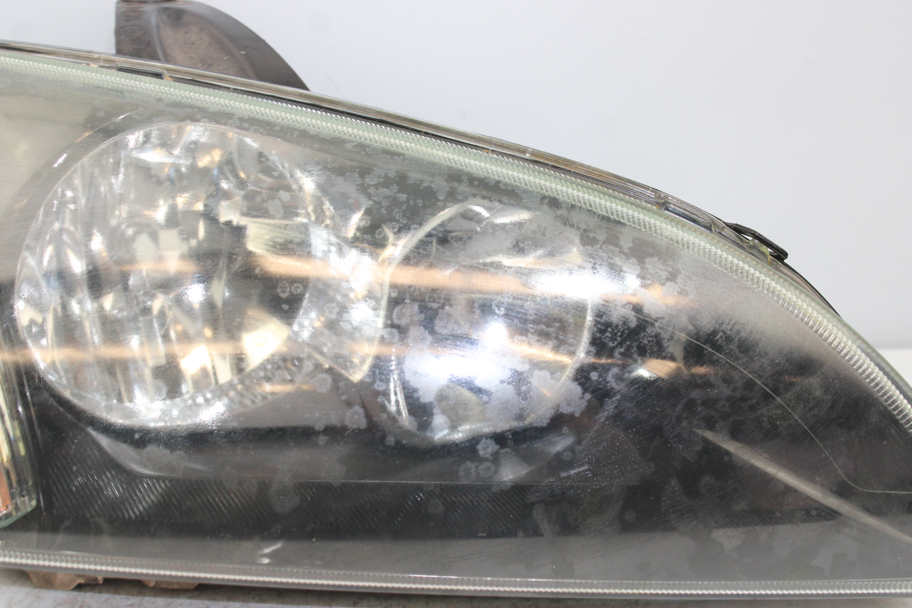 FORD Focus 2 generation (2004-2011) Front Right Headlight 4M5113K060 25266904