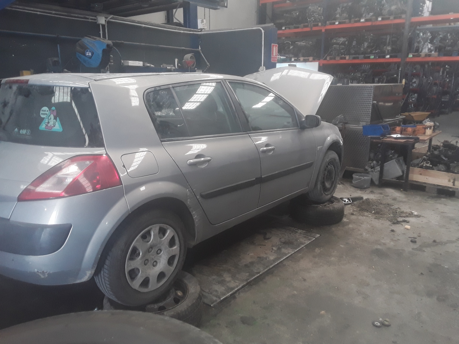 RENAULT Megane 2 generation (2002-2012) Полуось передняя правая NOREF 25266776