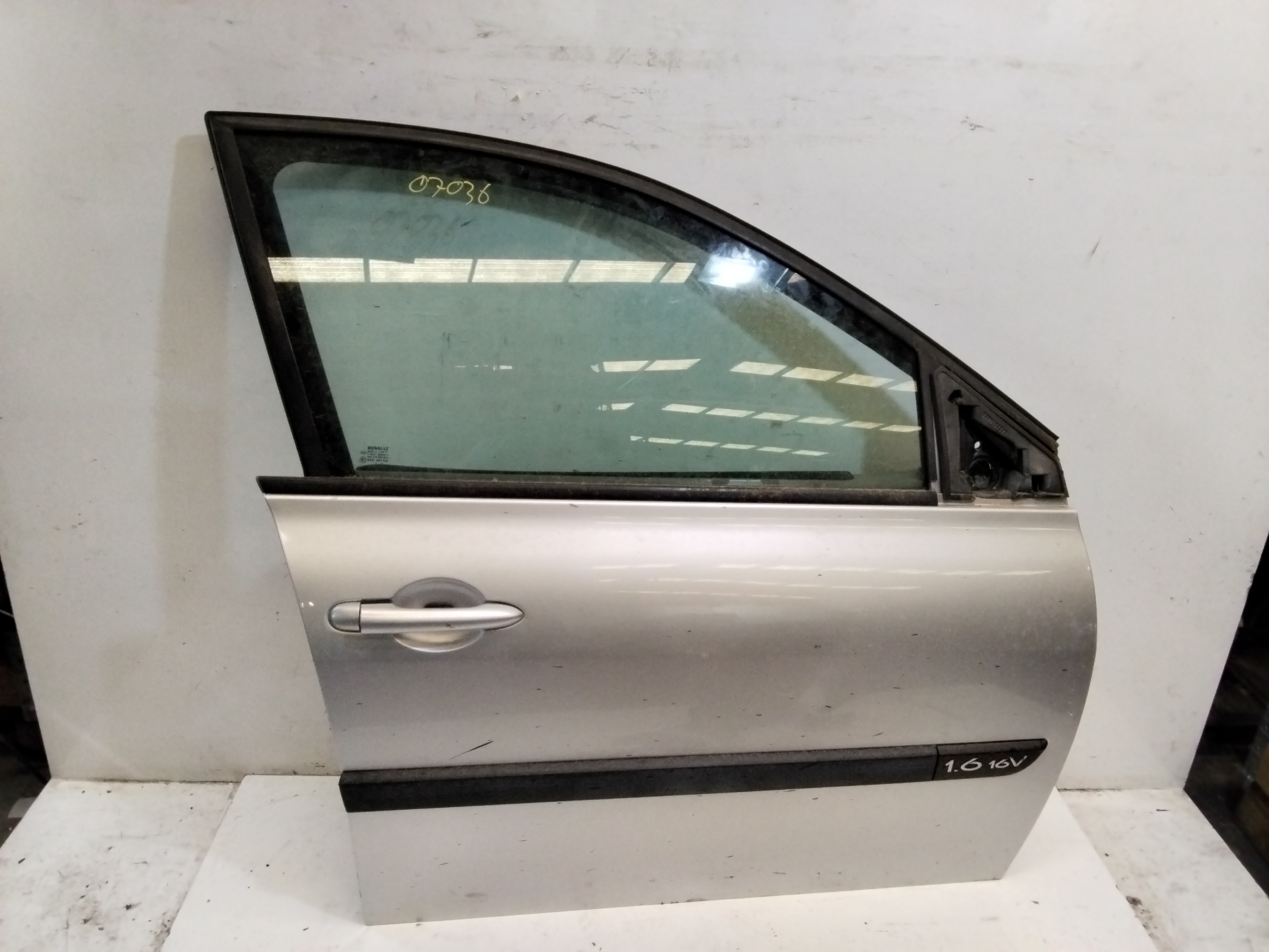 ROVER 800 1 generation (1986-1999) Front Right Door NOREF 25827144