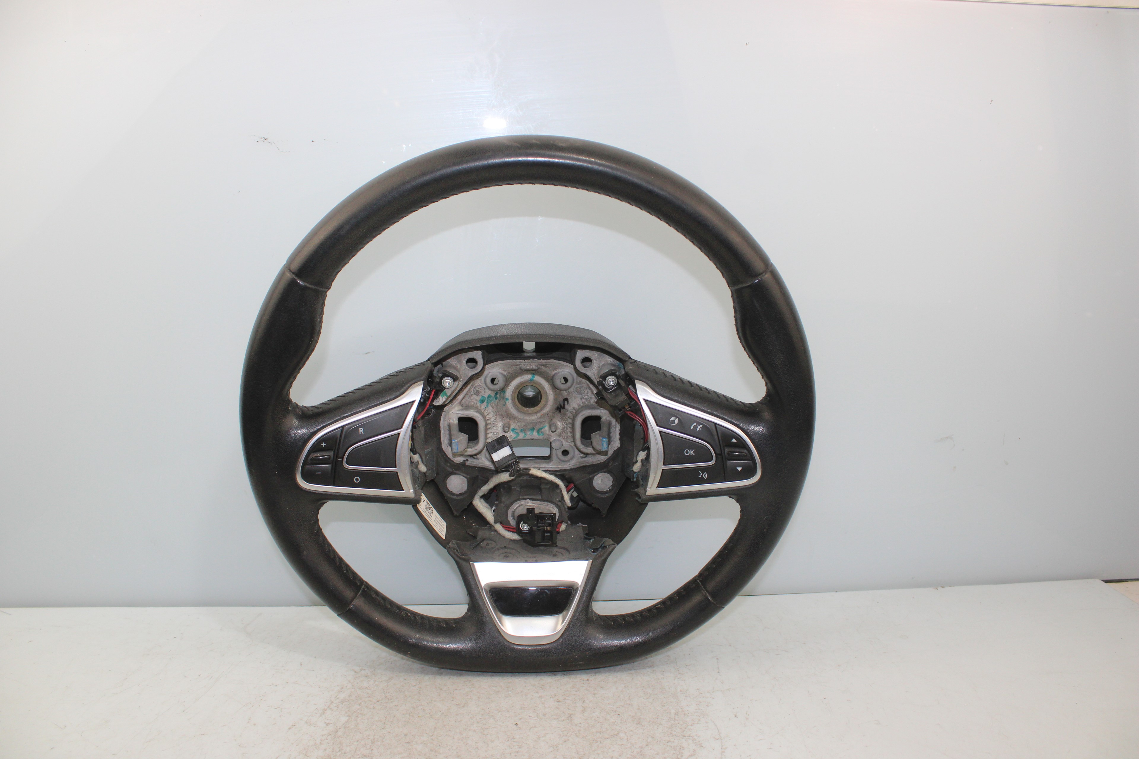 RENAULT Megane 3 generation (2008-2020) Steering Wheel 628660900E 25364659