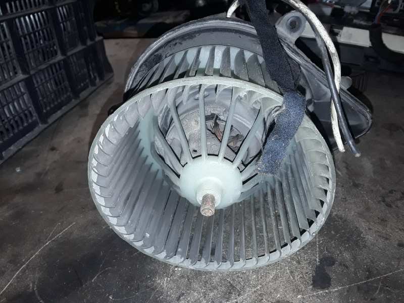 CITROËN Xsara 1 generation (1997-2004) Ventilateur de chauffage 210681233F 19022494