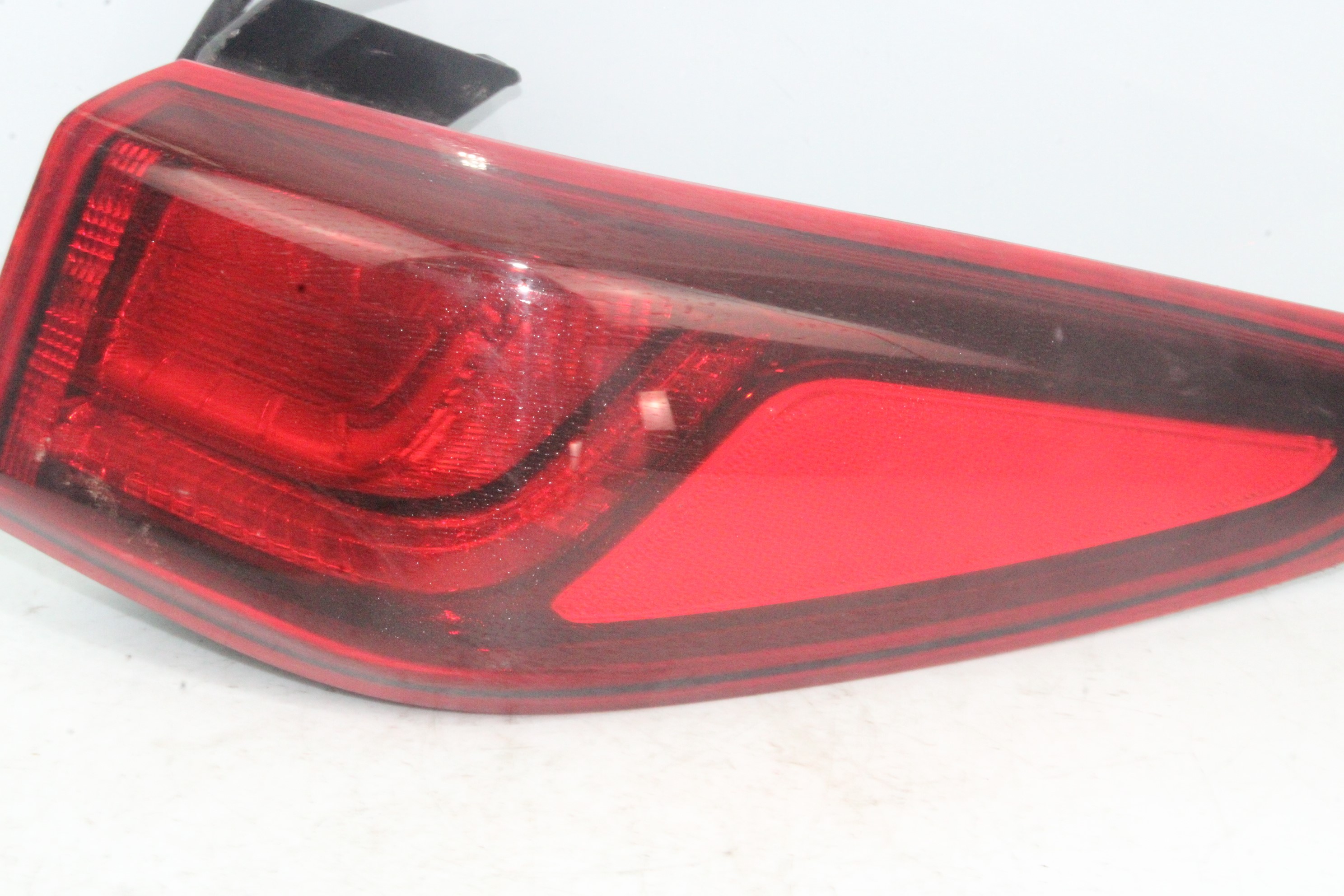 HYUNDAI Kona 1 generation (2017-2024) Rear Right Taillight Lamp 92402J90 23774204