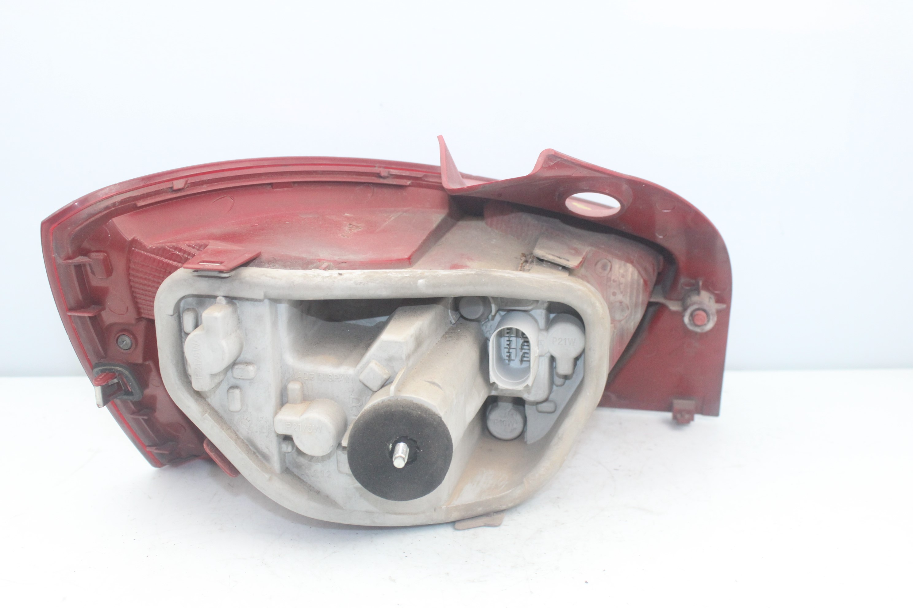 SEAT Ibiza 3 generation (2002-2008) Aizmugurējais labais lukturis 6J4945096C 23809564