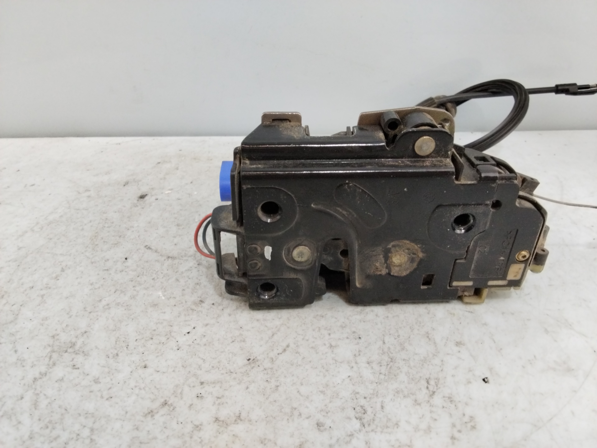 SEAT Ibiza 3 generation (2002-2008) Front Left Door Lock 15AMC3B1837015AM 25577861