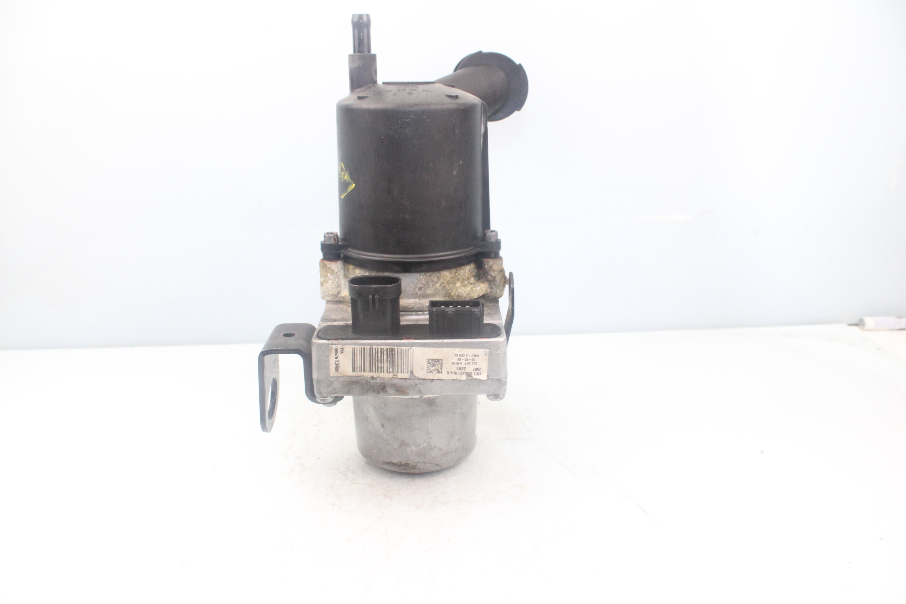 CITROËN C4 1 generation (2004-2011) Power Steering Pump 9657613480 26031079