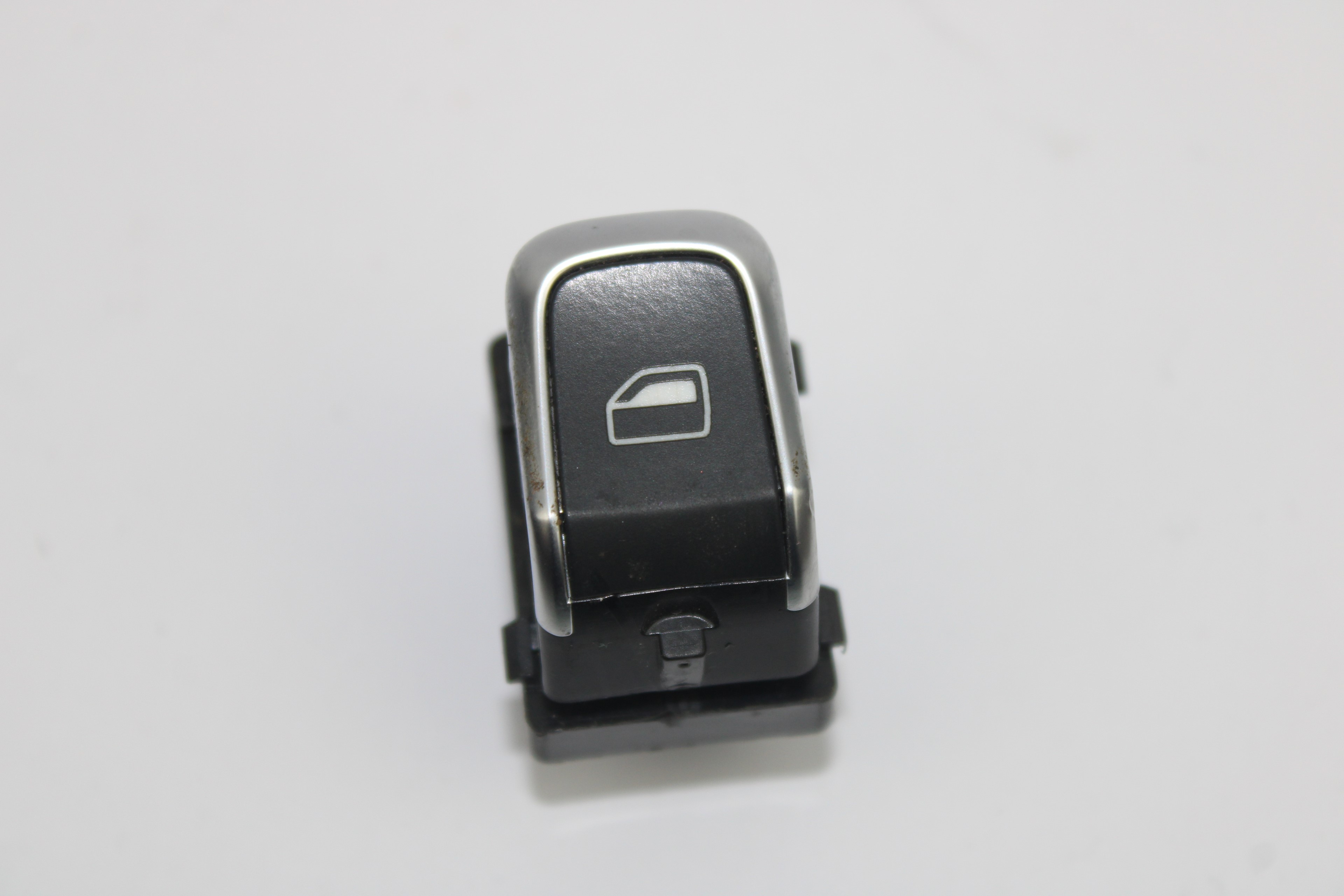 AUDI A7 C7/4G (2010-2020) Front Right Door Window Switch 4H0959855A 19349228