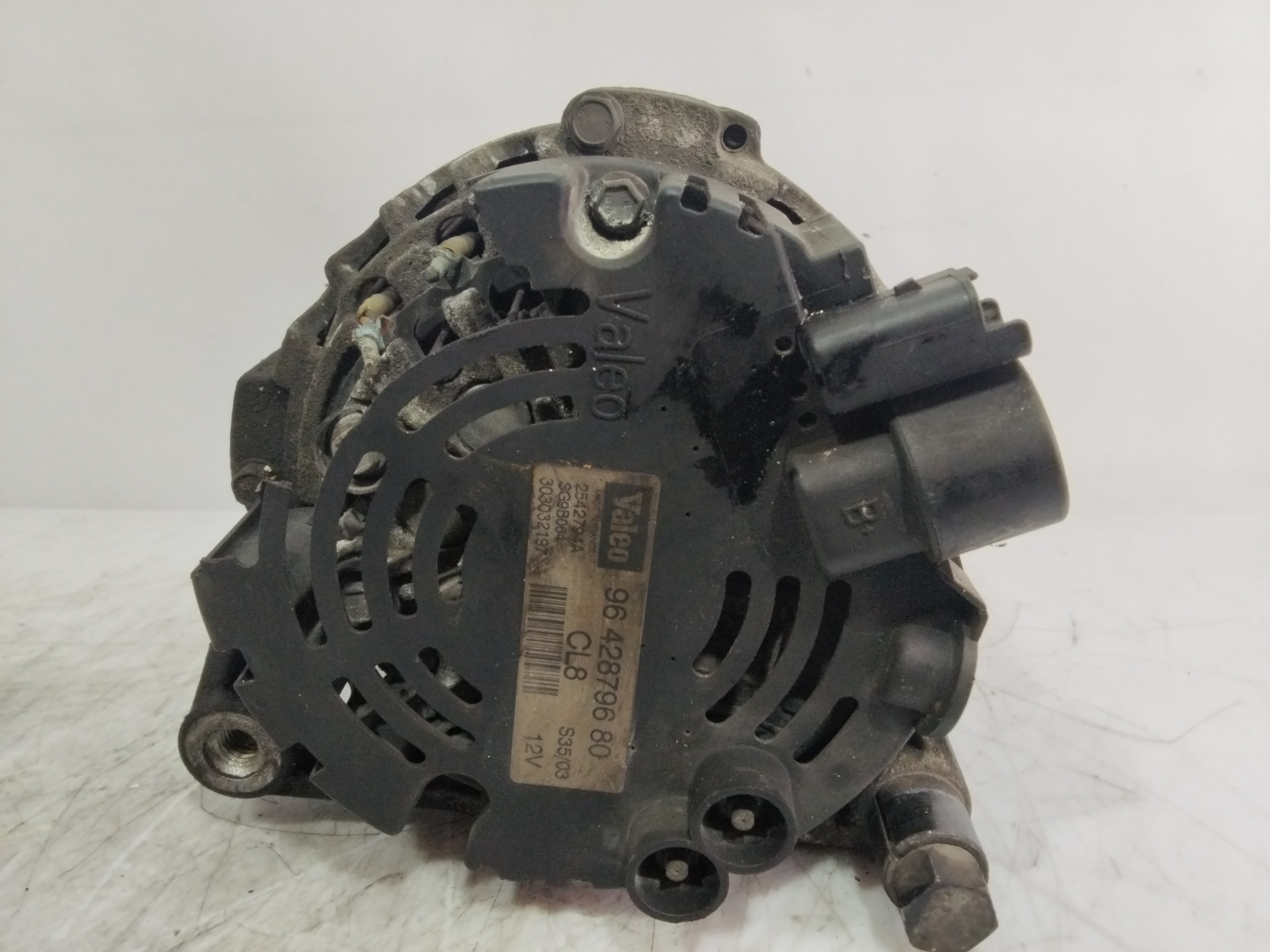 Alternador KFVTU3JP 9642879680 de Citroen C2 (jm_) 2003-2012 - pieza usada