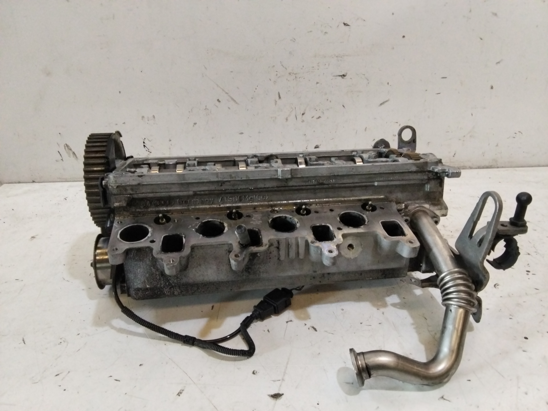 VOLKSWAGEN Caddy 3 generation (2004-2015) Engine Cylinder Head 03L103286A 25427380