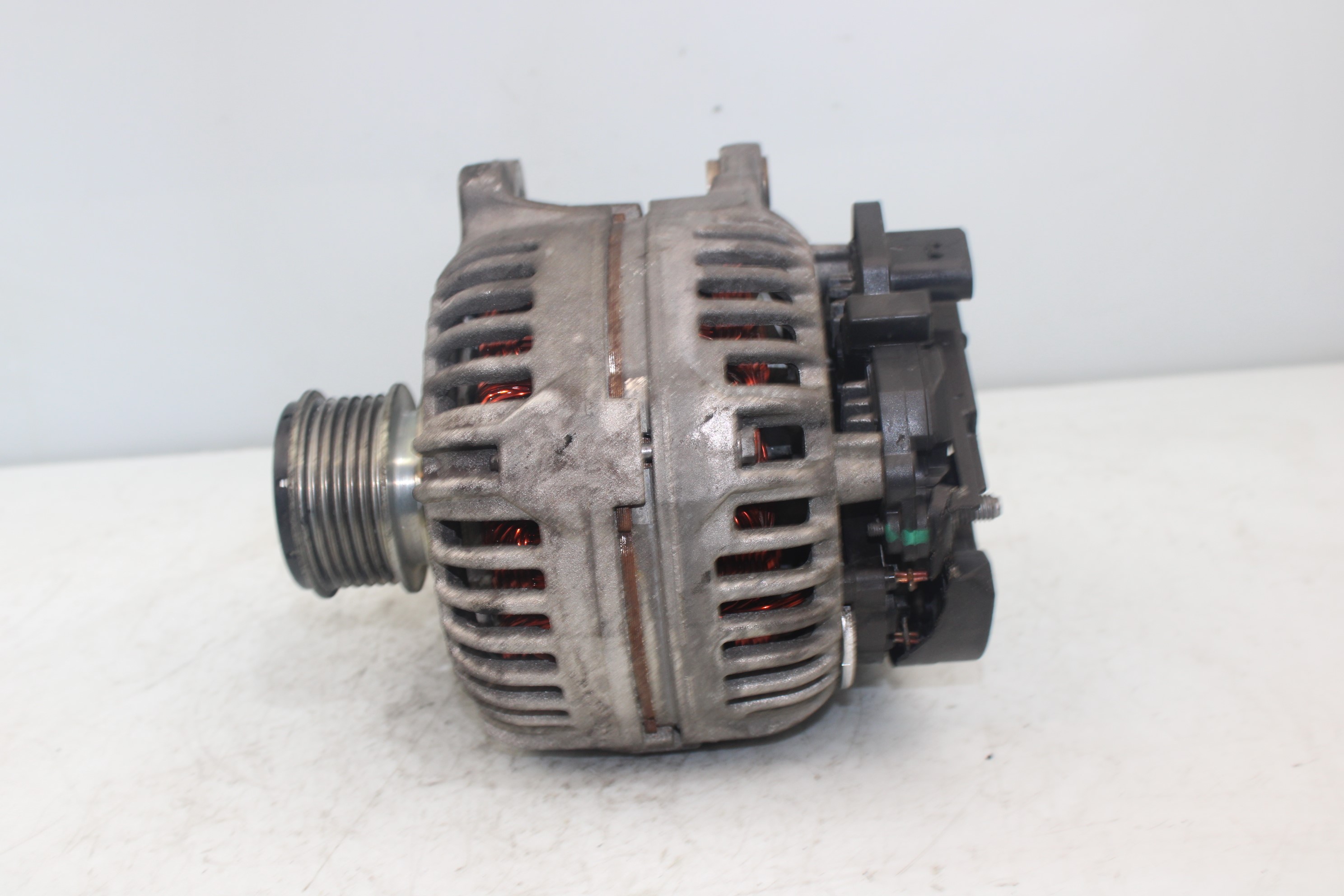 VOLKSWAGEN Jetta 5 generation (2005-2011) Alternator 06F903023 25189116