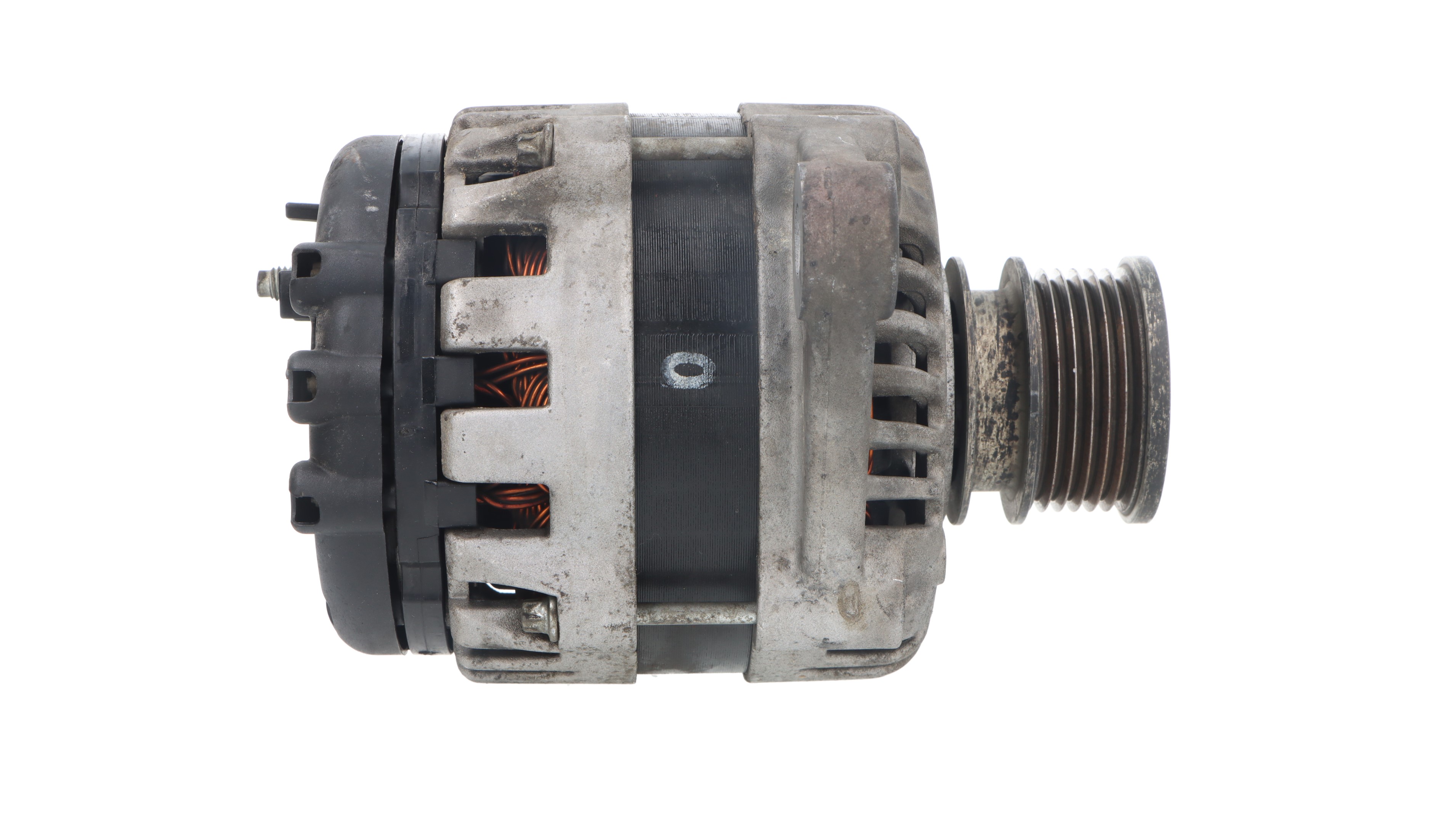 Alternador A20DTH 13579668 de Opel Insignia 2008-2011 - pieza usada