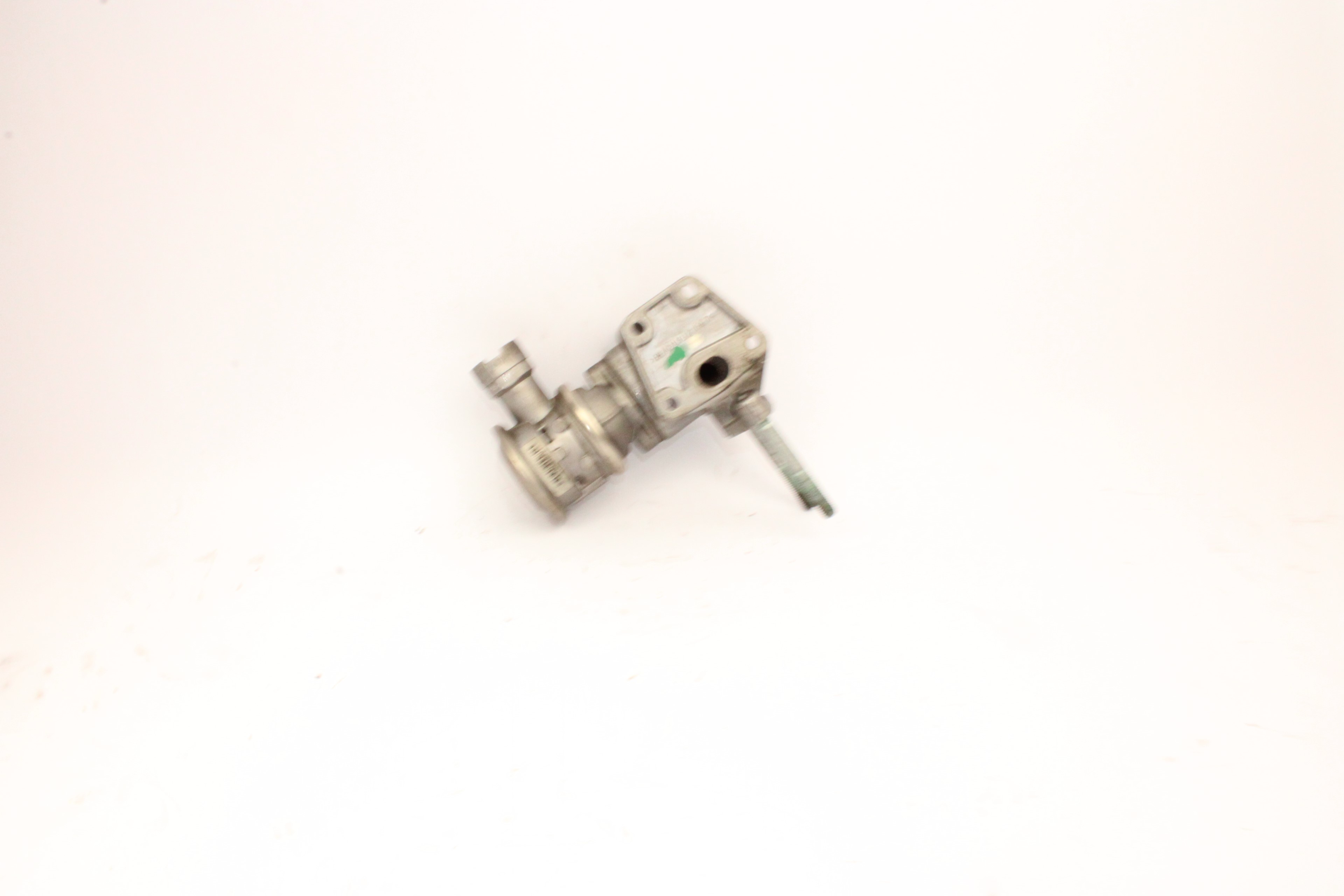 VOLKSWAGEN Golf 6 generation (2008-2015) EGR Valve 06A131166E 19357636