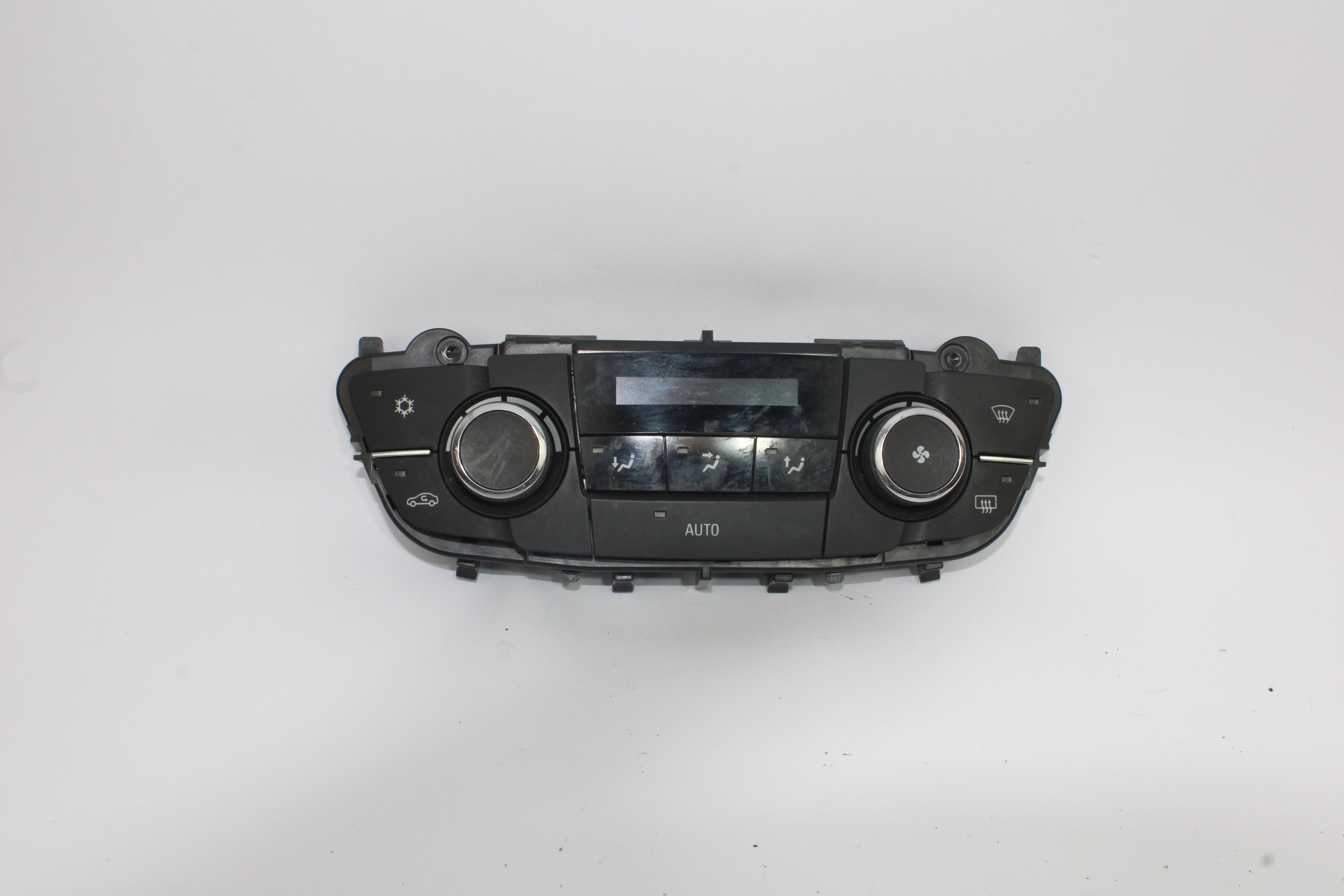 OPEL Insignia A (2008-2016) Climate  Control Unit 13273095 19360417