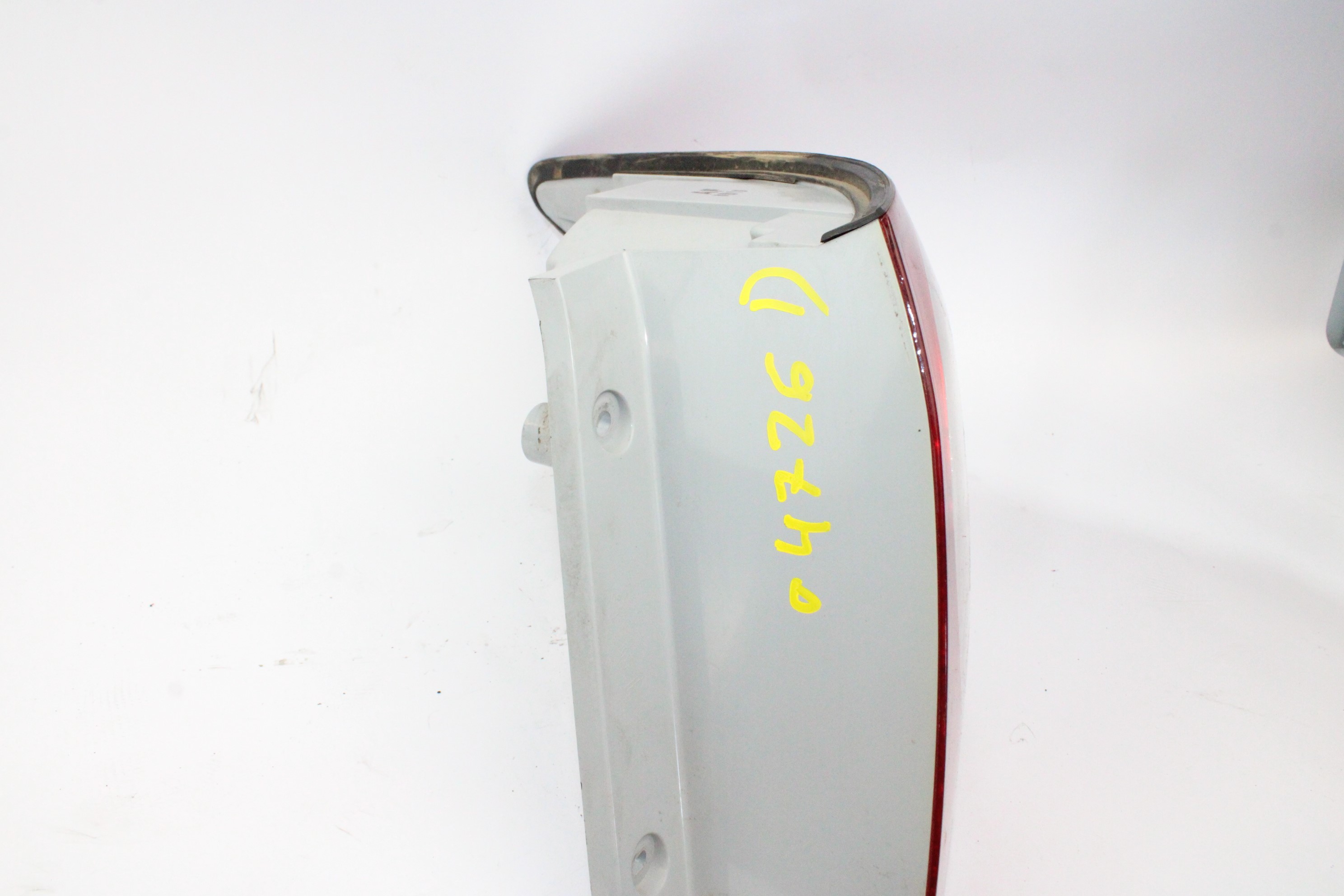 CHEVROLET Epica 1 generation (2006-2012) Rear Right Taillight Lamp 25167095