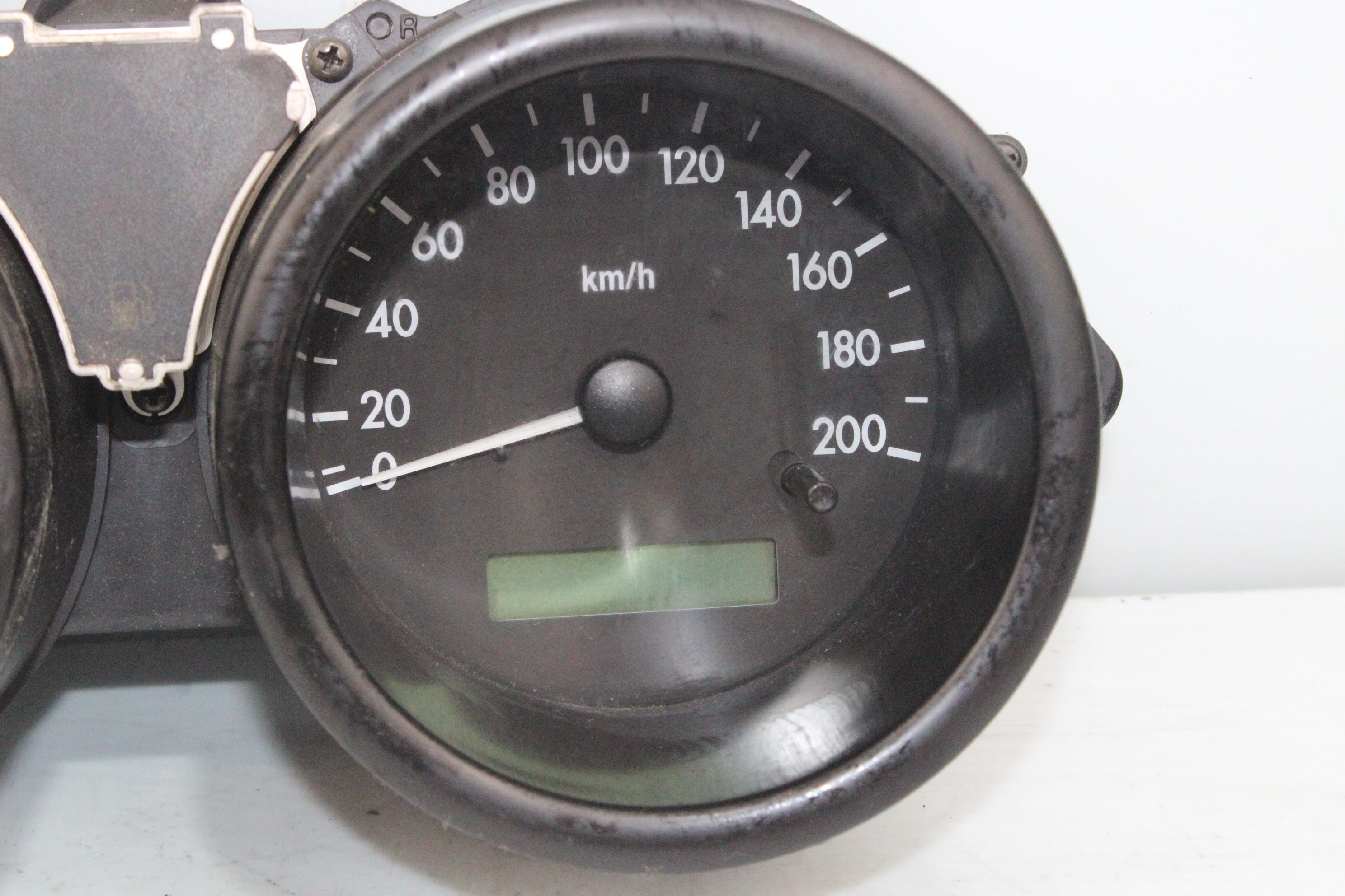 DAEWOO Kalos 1 generation (2002-2020) Speedometer 96413686 25248314