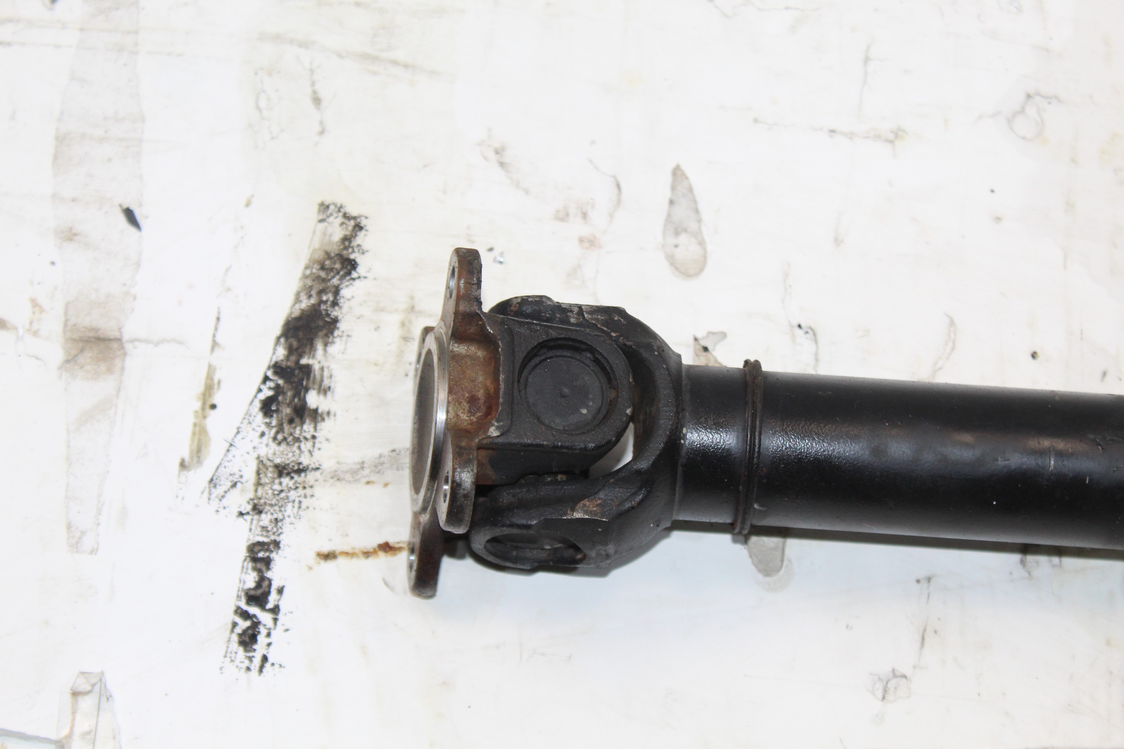 BMW X4 F26 (2014-2018) Gearbox Short Propshaft 8605867 21074148