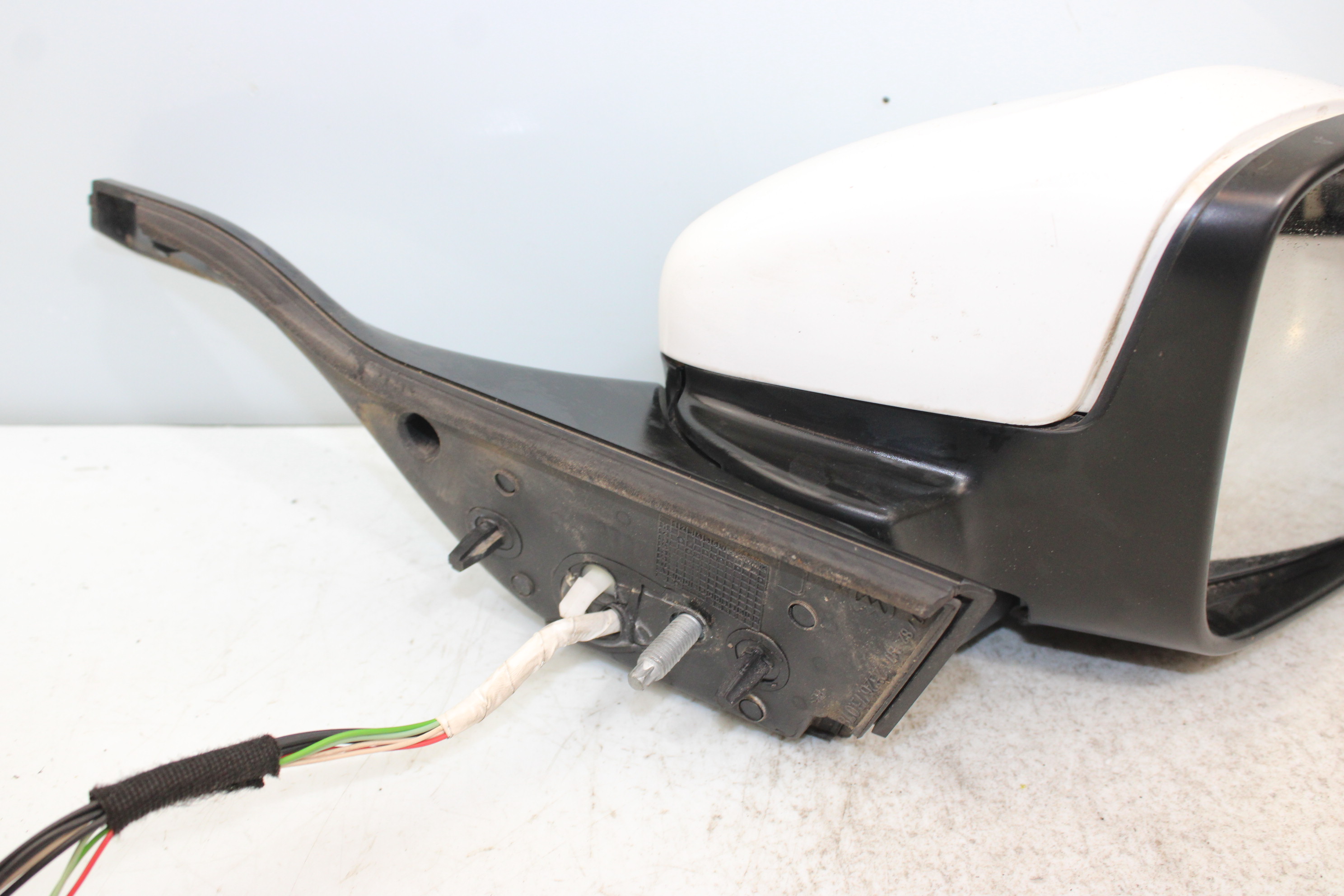 PEUGEOT 208 Peugeot 208 (2012-2015) Right Side Wing Mirror E20211047 25280099