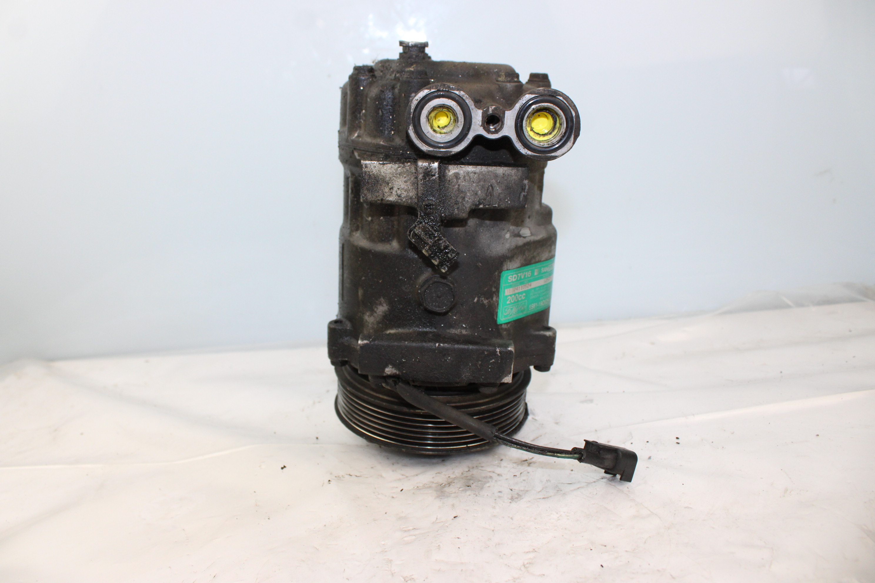 FORD Fusion 1 generation (2002-2012) Air Condition Pump 5S6119D629AA 25266485