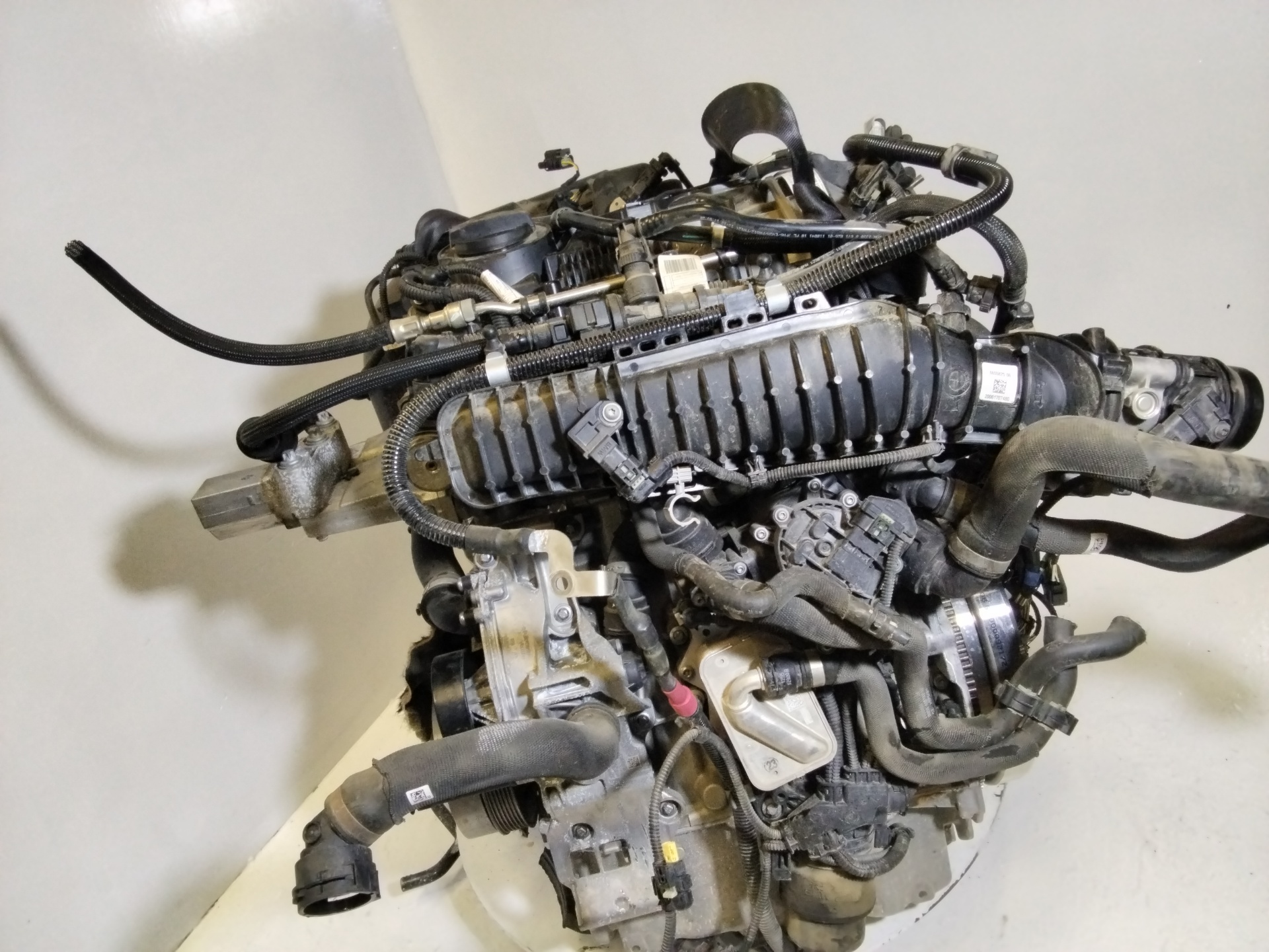 BMW X2 F39 (2017-2023) Engine B38A15A 25186090