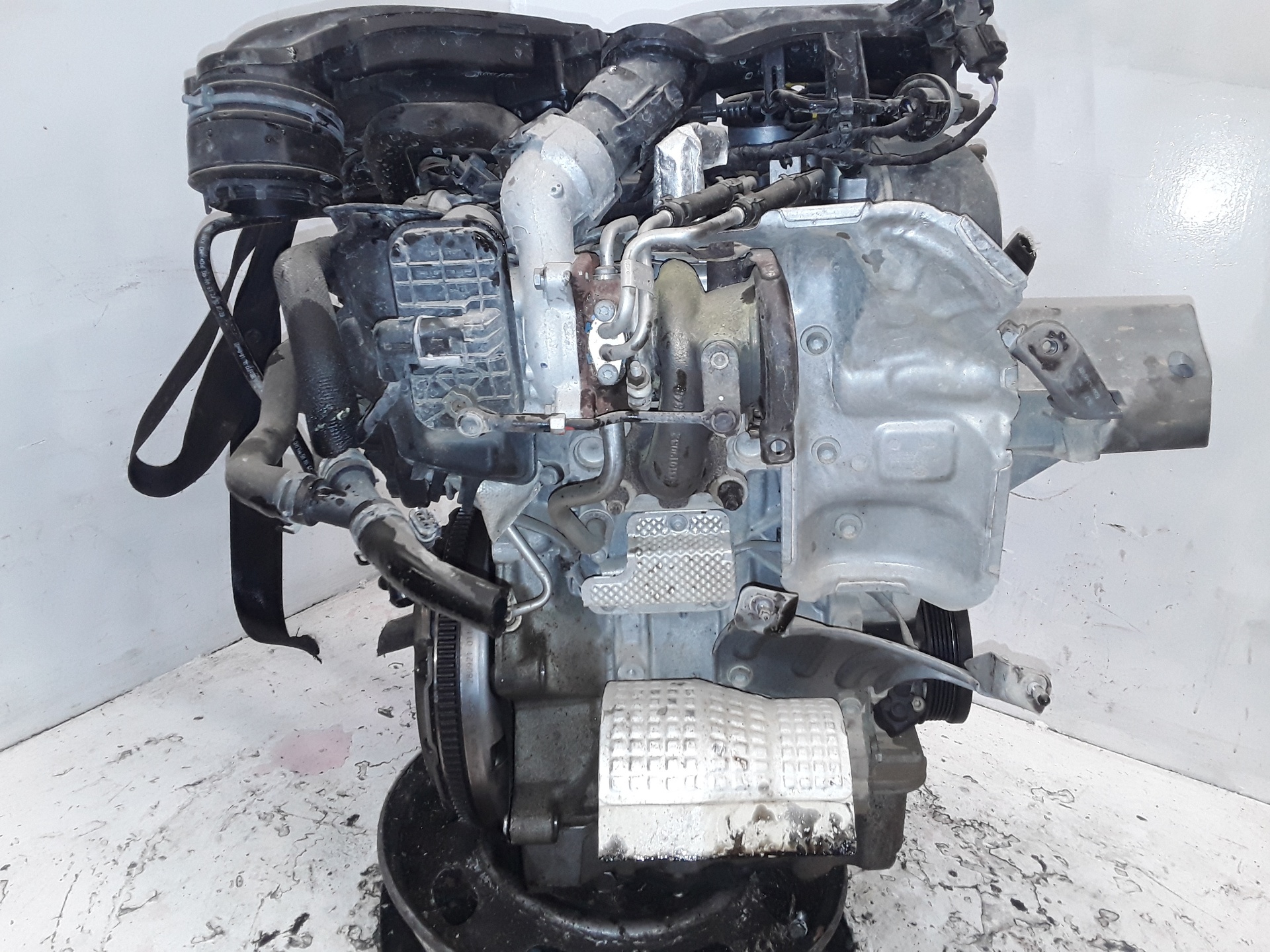 VOLKSWAGEN Touran 3 generation (2015-2023) Motor DKR 25175388