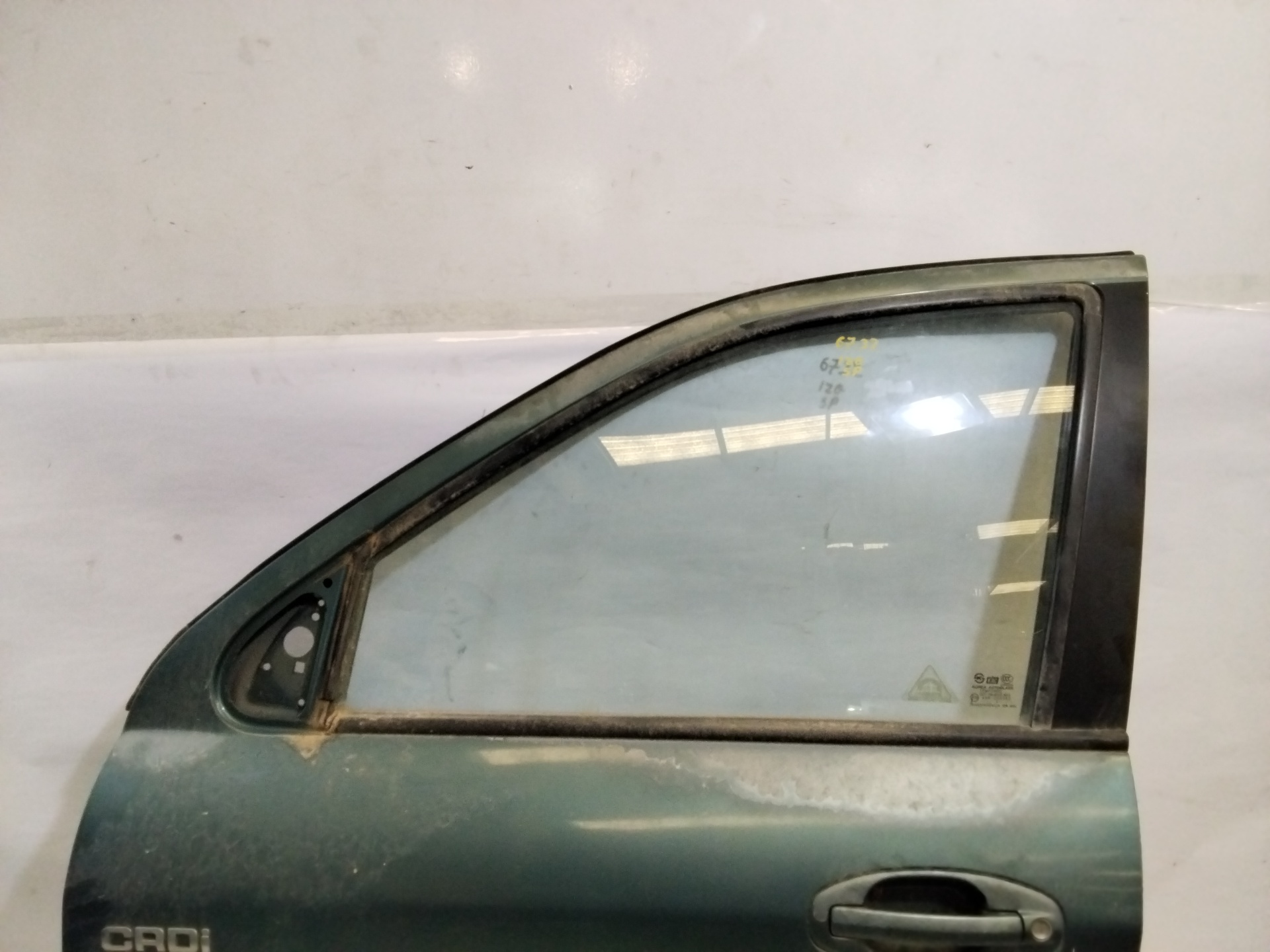 HYUNDAI Santa Fe SM (2000-2013) Front Left Door NOREF 25280140