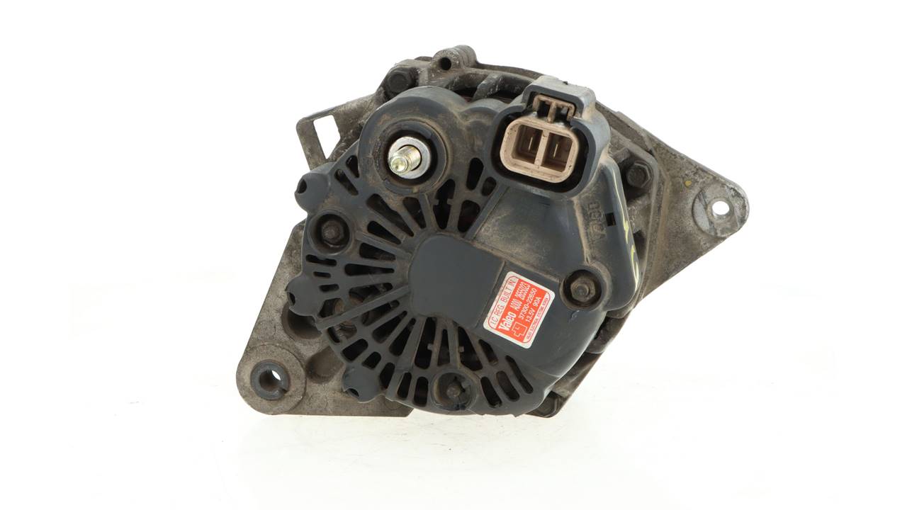 Alternador 3730022650 de Kia Rio 2007-2011 - pieza usada